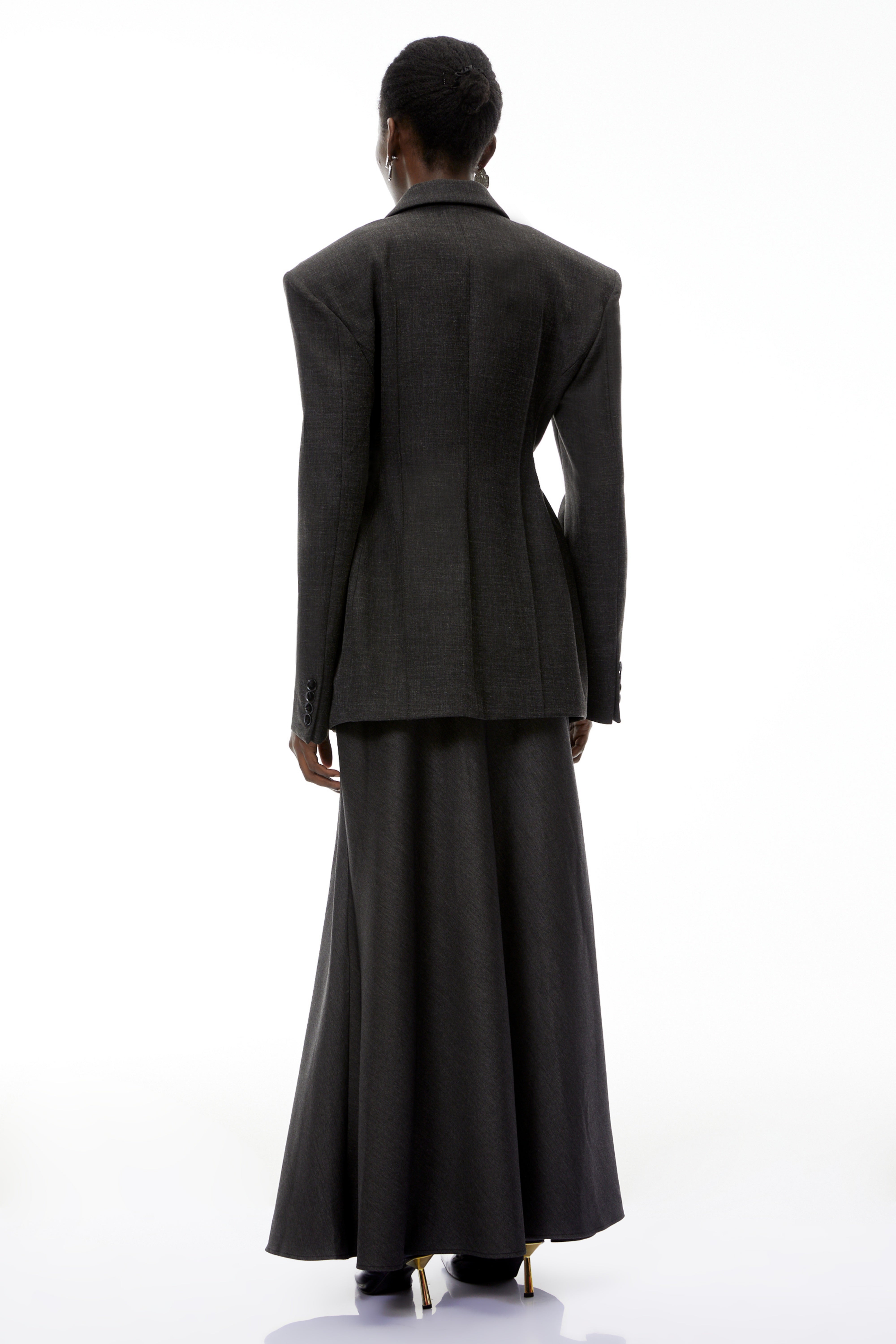 Caspian Grey – Asymmetrischer Oversize-Blazer