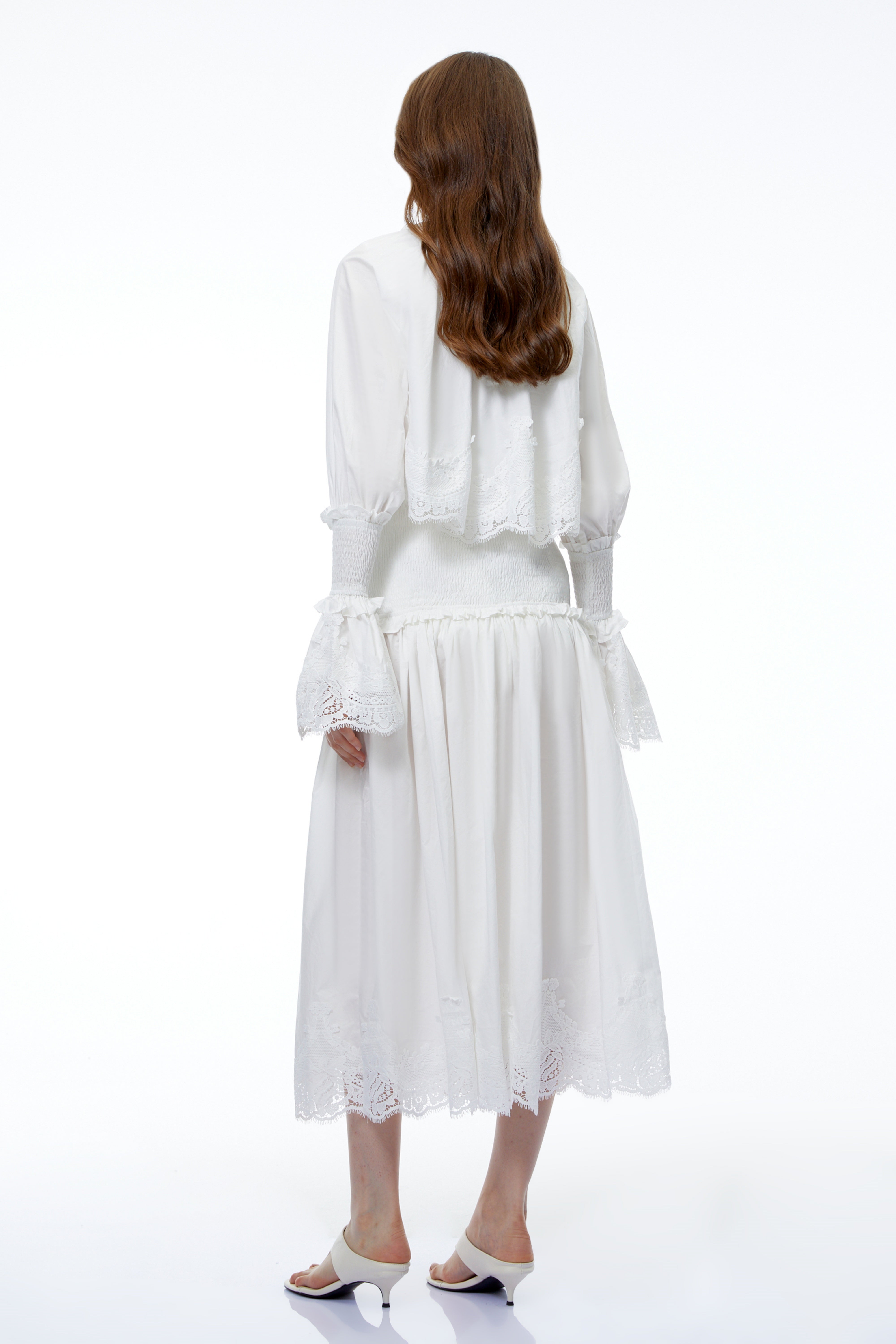 Chloé White Ruched Midi Dress with Lace Panels and Cape