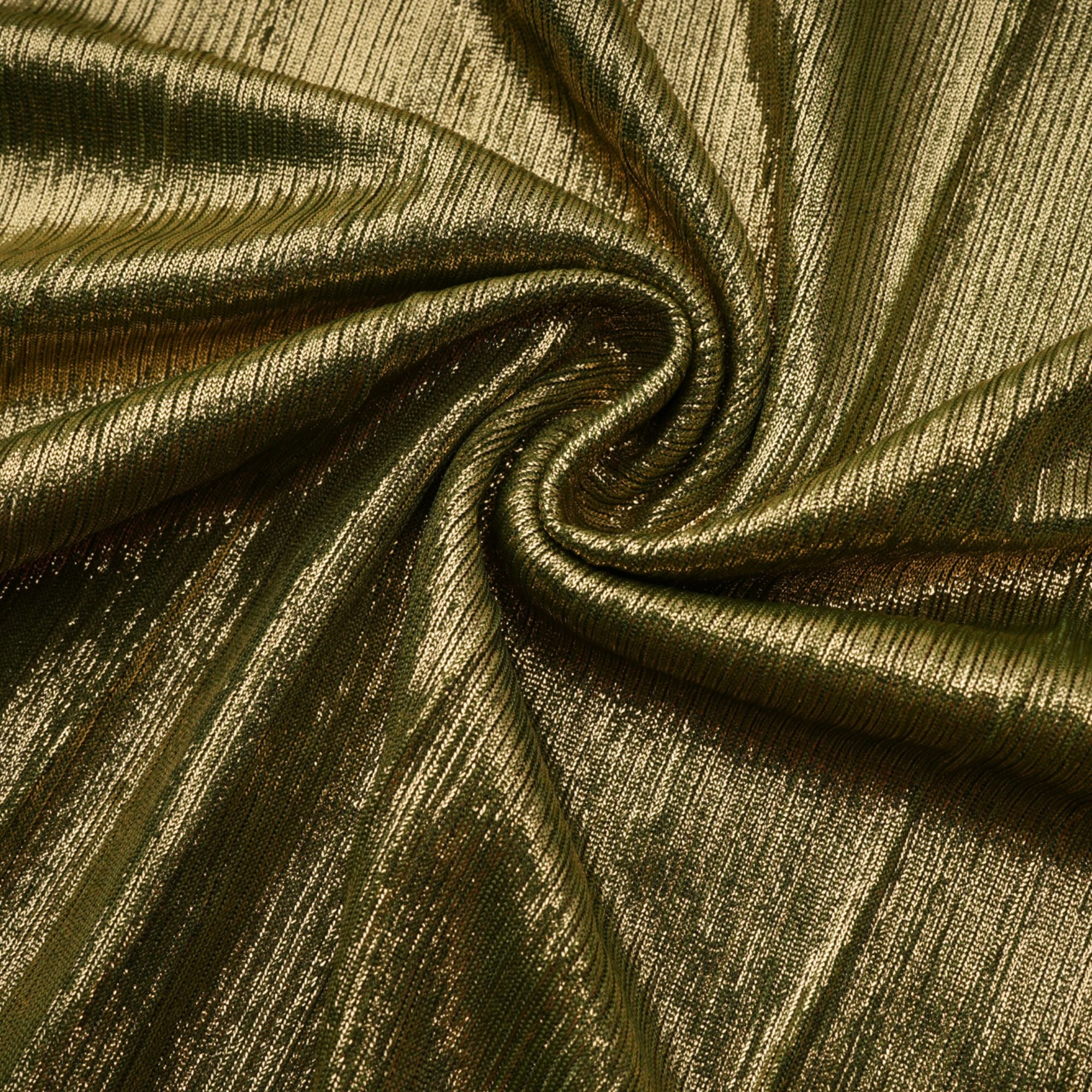 فستان ماكسي مطوية باللون الأخضر اللامع من ألكيمي