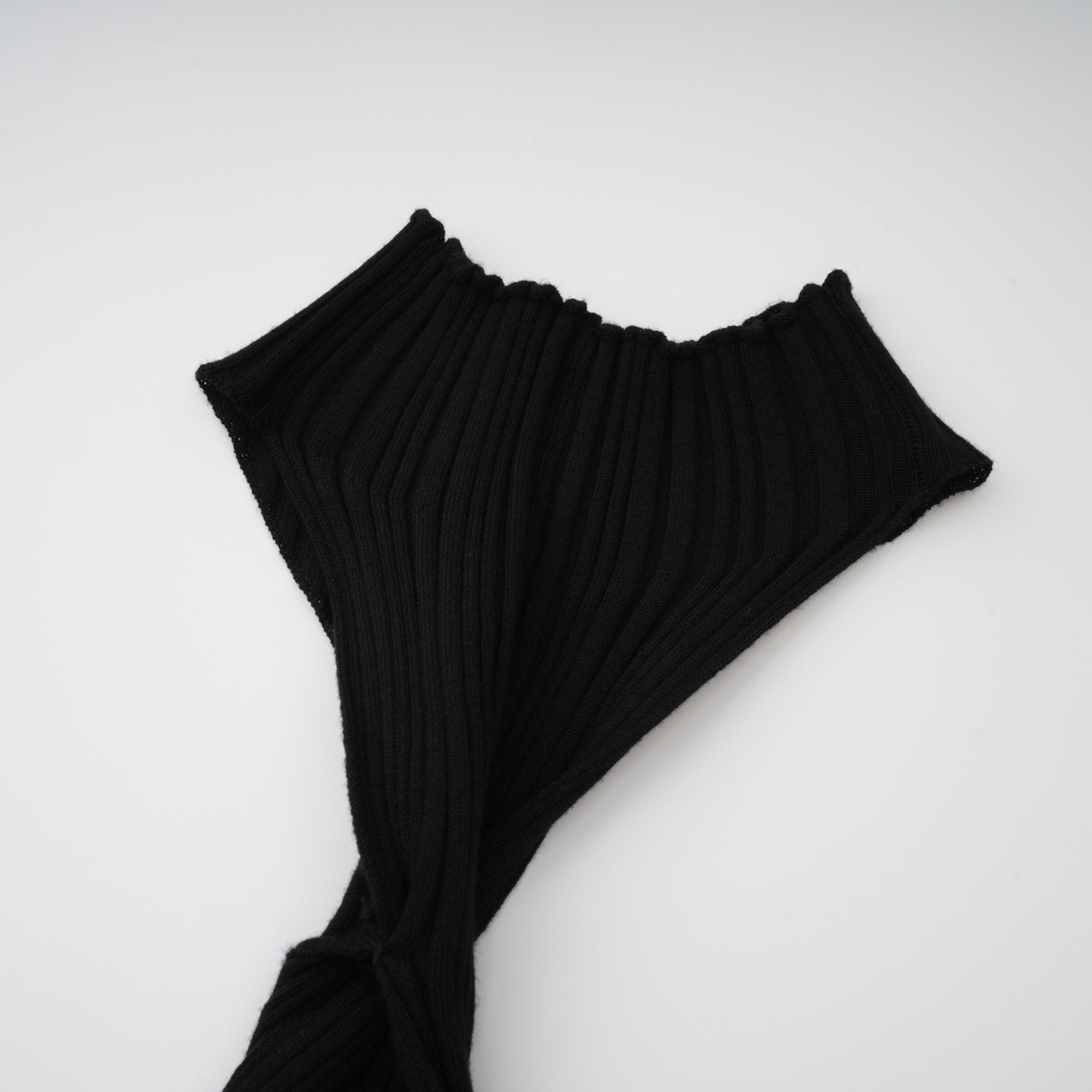 Gabrielle Black Halterneck Ribbed Knit Top