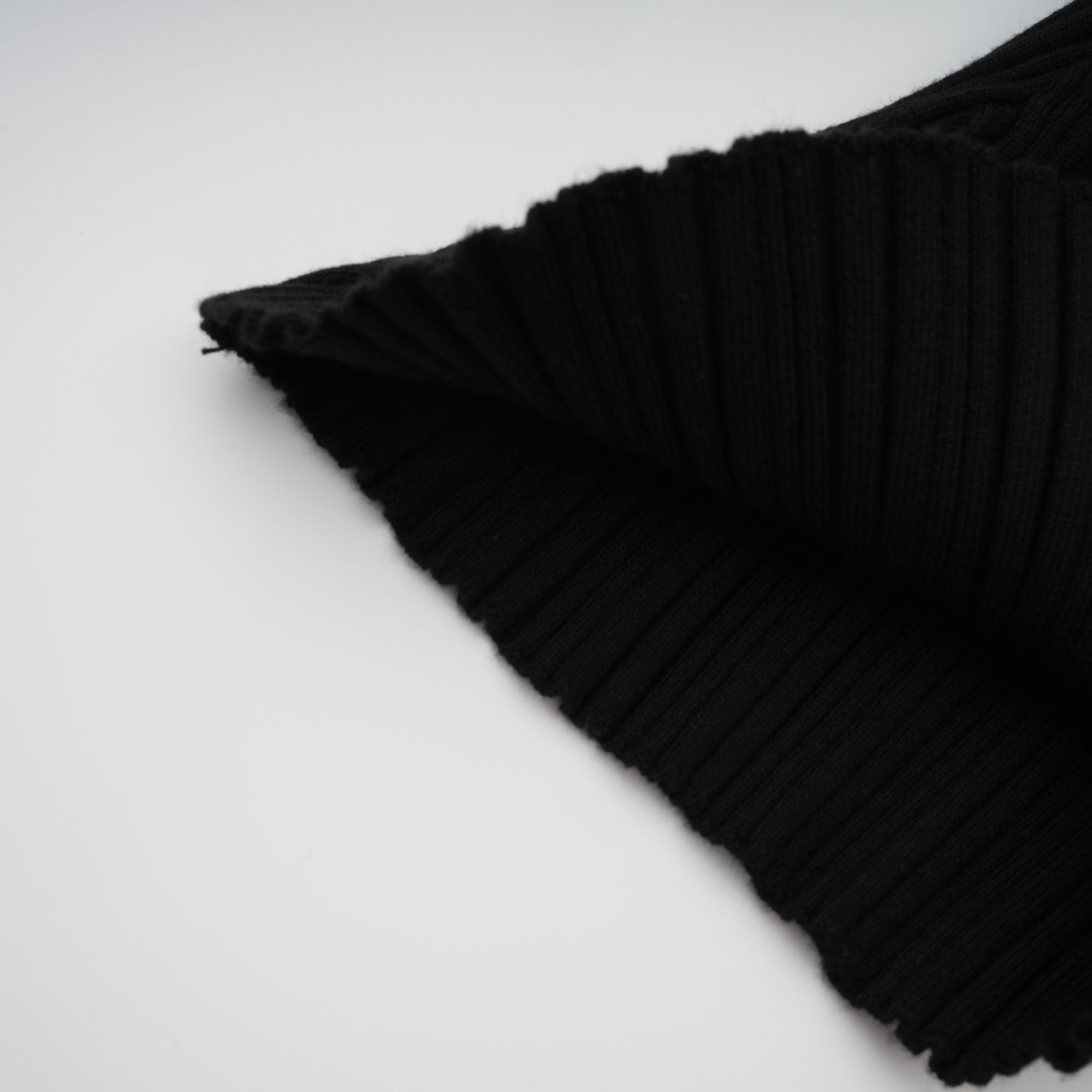 Gabrielle Black Halterneck Ribbed Knit Top