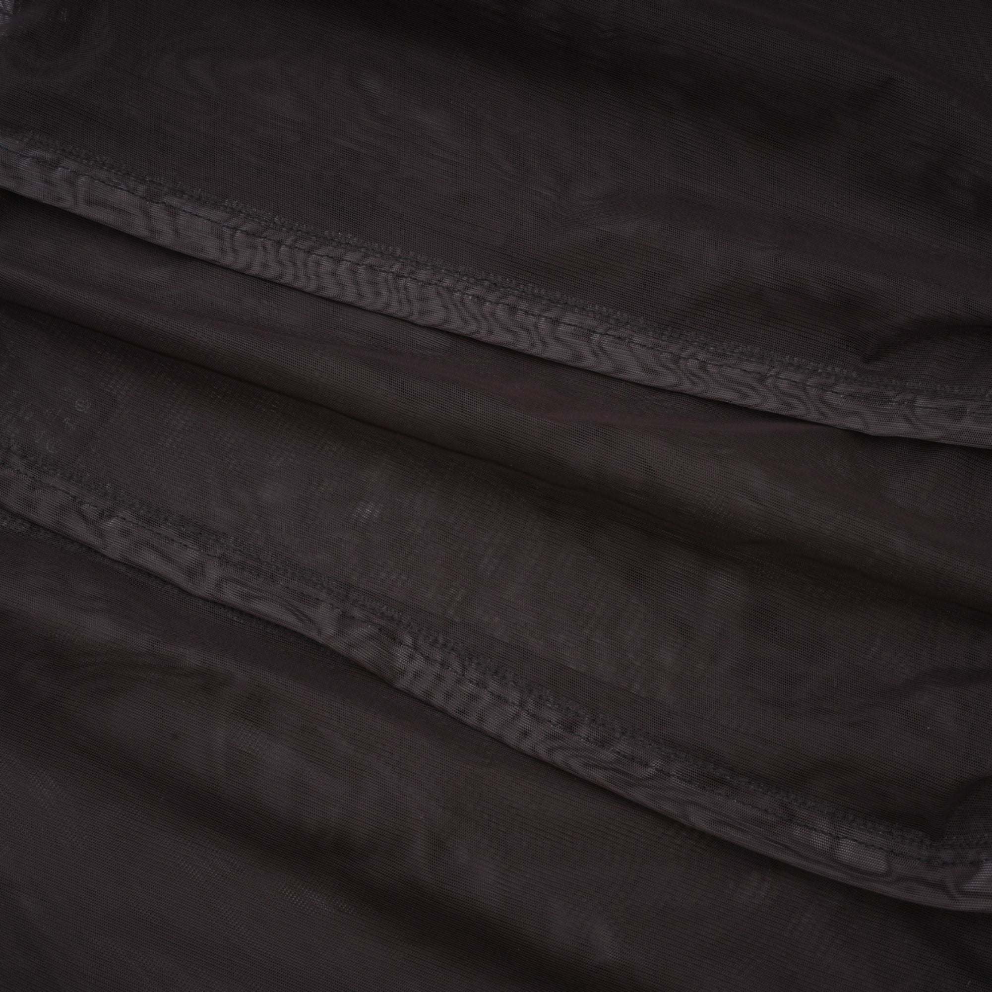 بدلة كابوسين بتأثير متدرج مع كشكشة