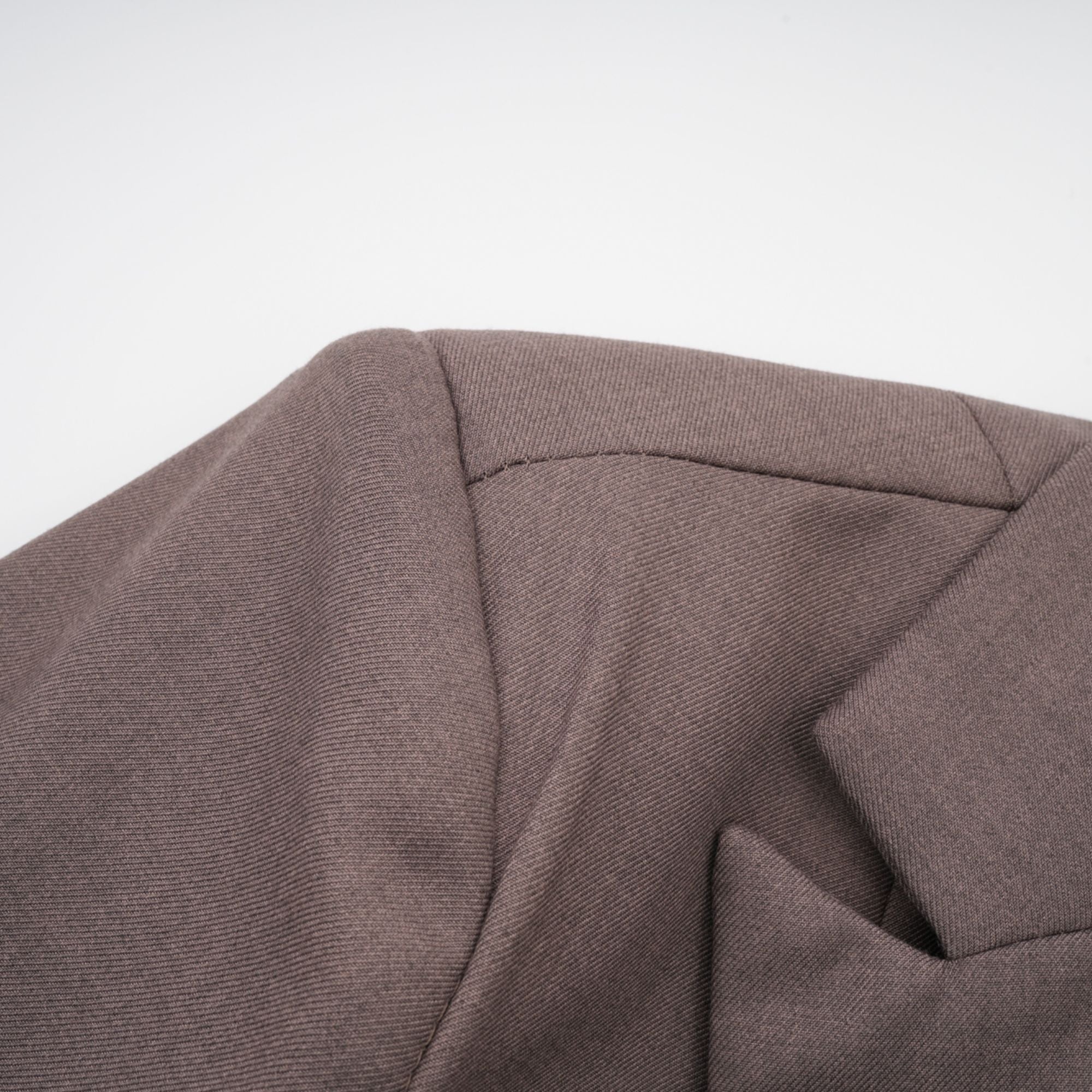 سترة بتصميم ربطة عنق من تصميم Solange