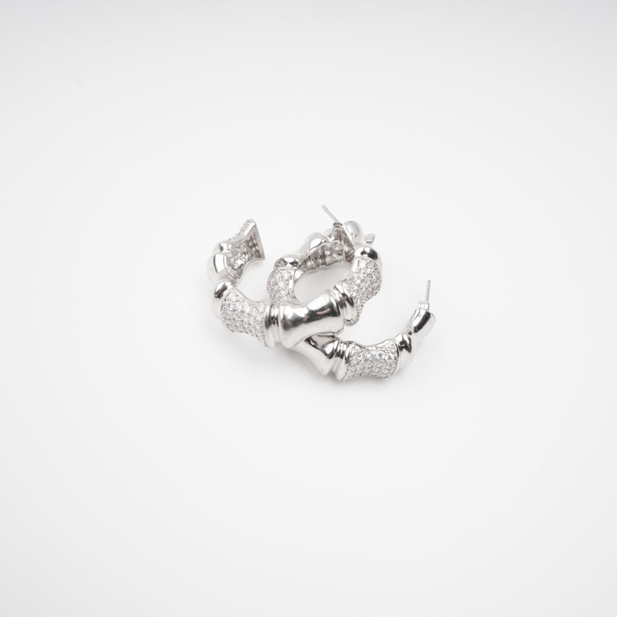 Léa Silver Tone Crystal Embellished Earrings