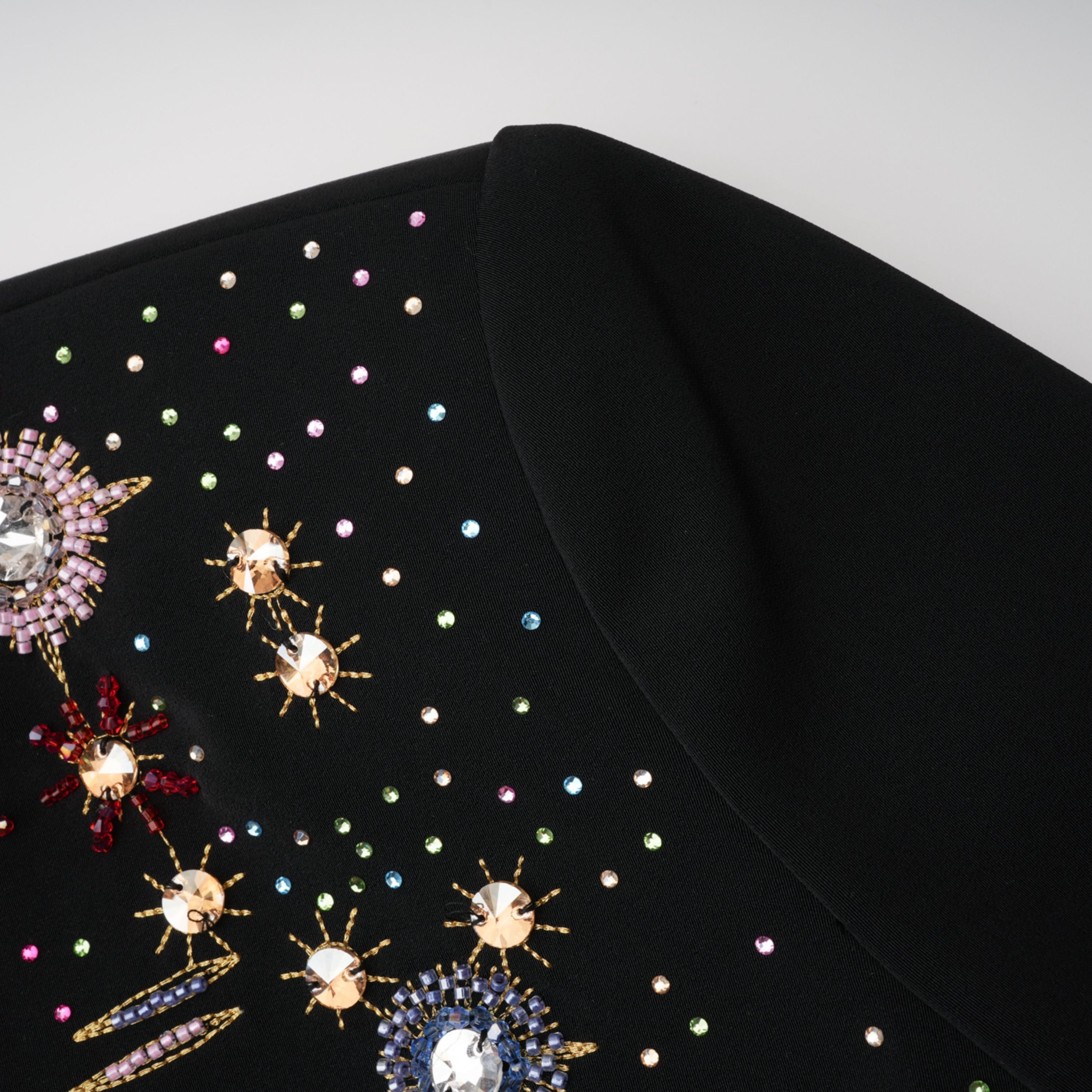 Rosaria Schwarzes Minikleid mit Sternenverzierung