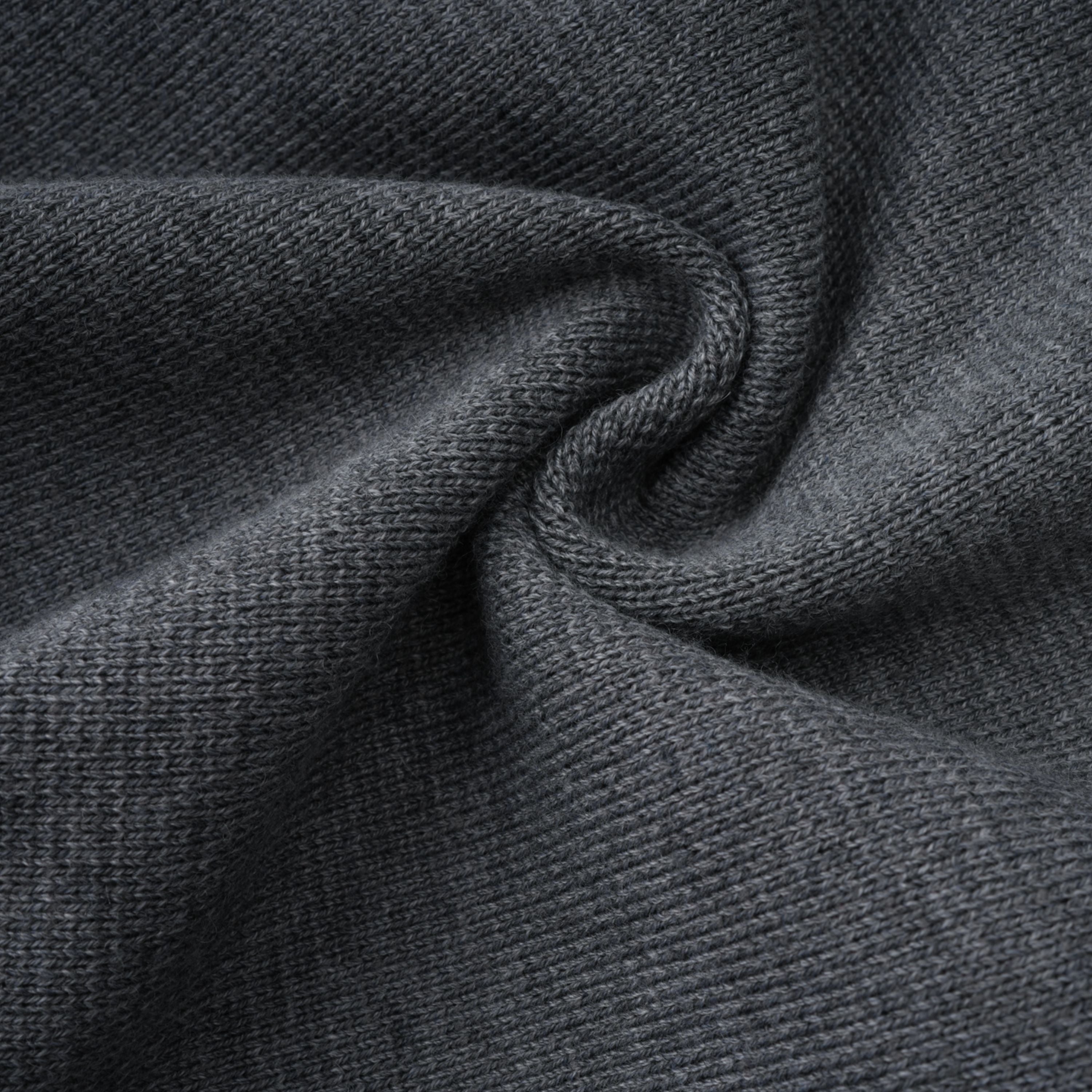 كارديجان ليزيت رمادي ثلاثي الأبعاد محبوك