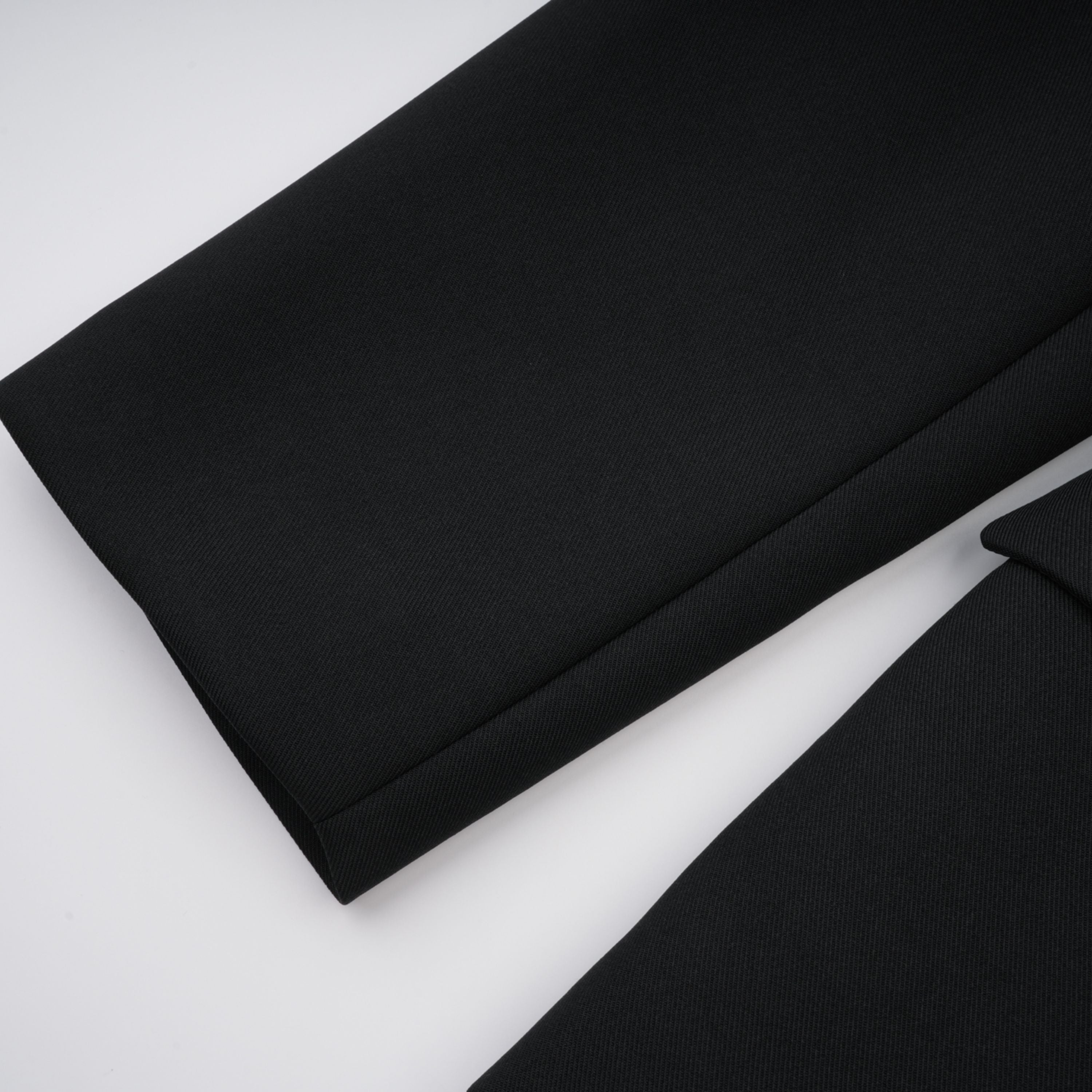 Dianthe Black Double-Breasted Oversize Blazer