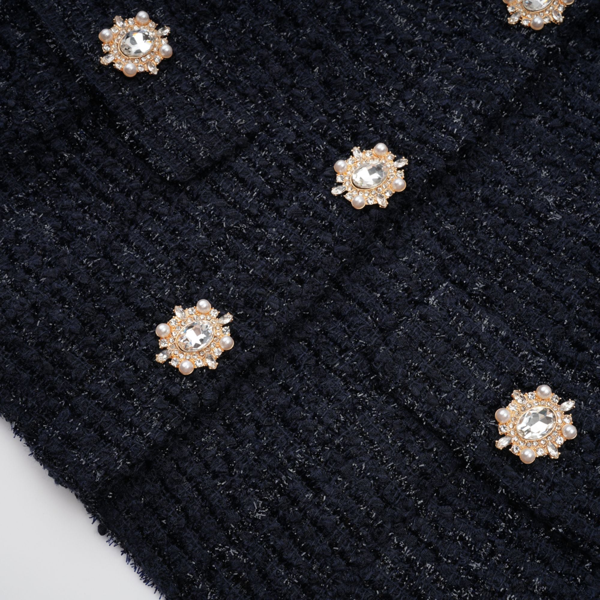 فستان ماكسي أزرق من جوزيت بخصر ببلوم