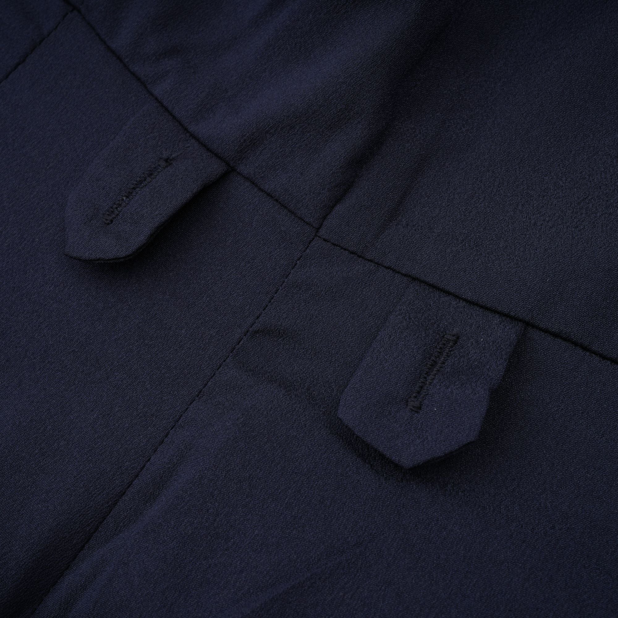 فستان ماكسي أزرق من جوزيت بخصر ببلوم