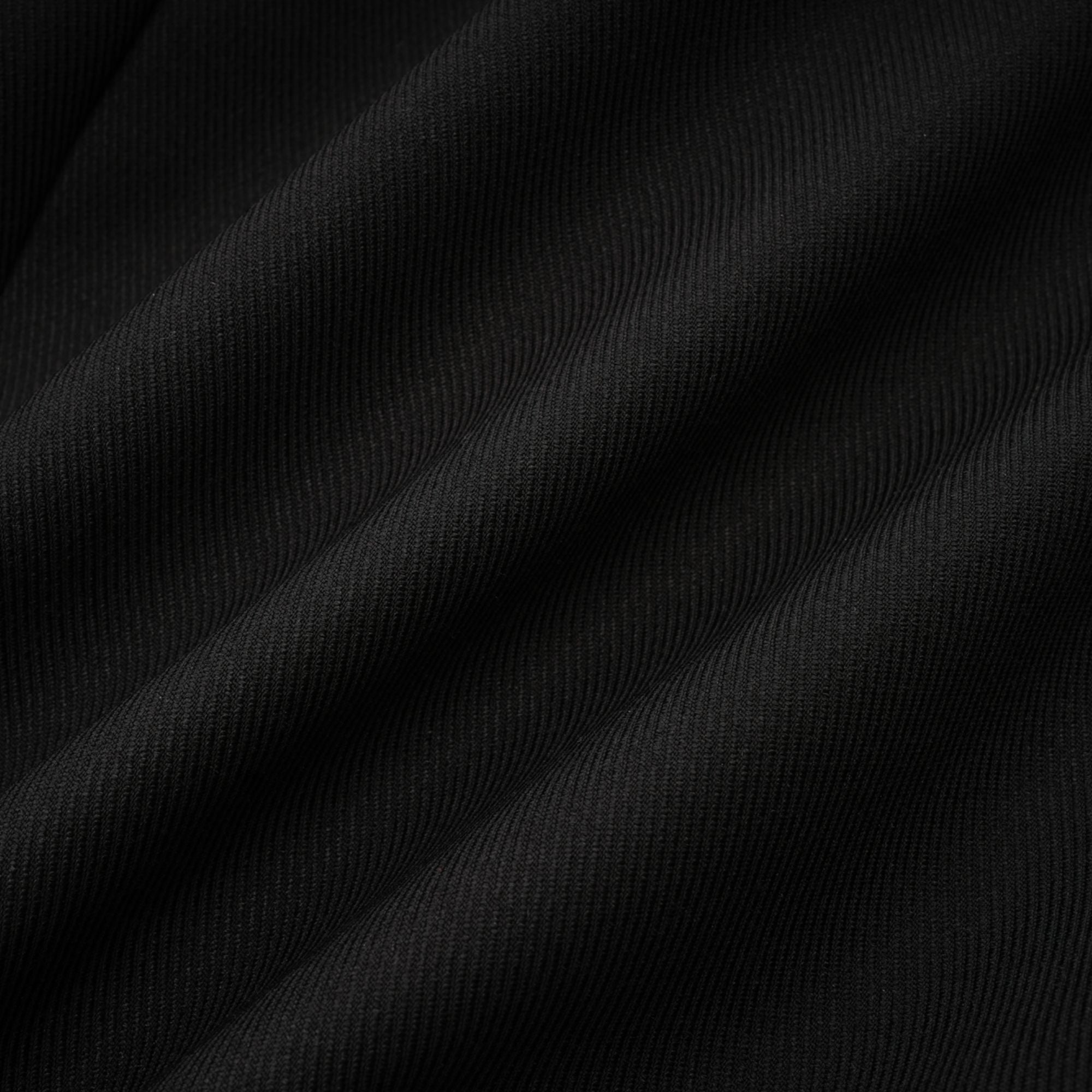 فستان كاريبي قصير أسود مكشوف الكتفين مع فيونكة