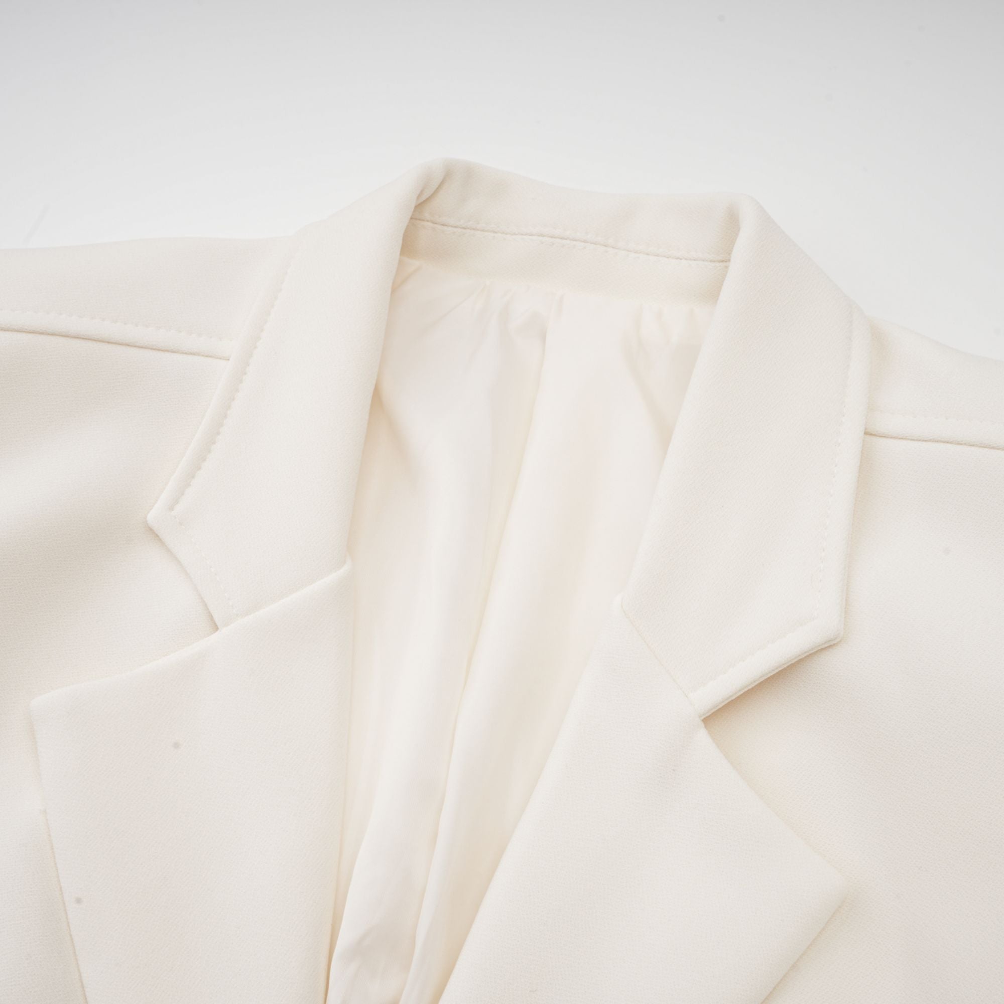 Valérie feather-hem blazer & skirt matching set