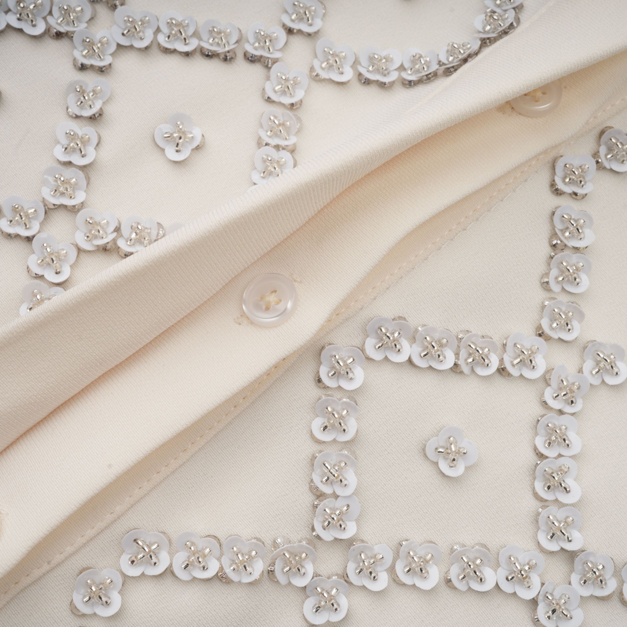 فستان قصير مزين بألوان متباينة من Esmée