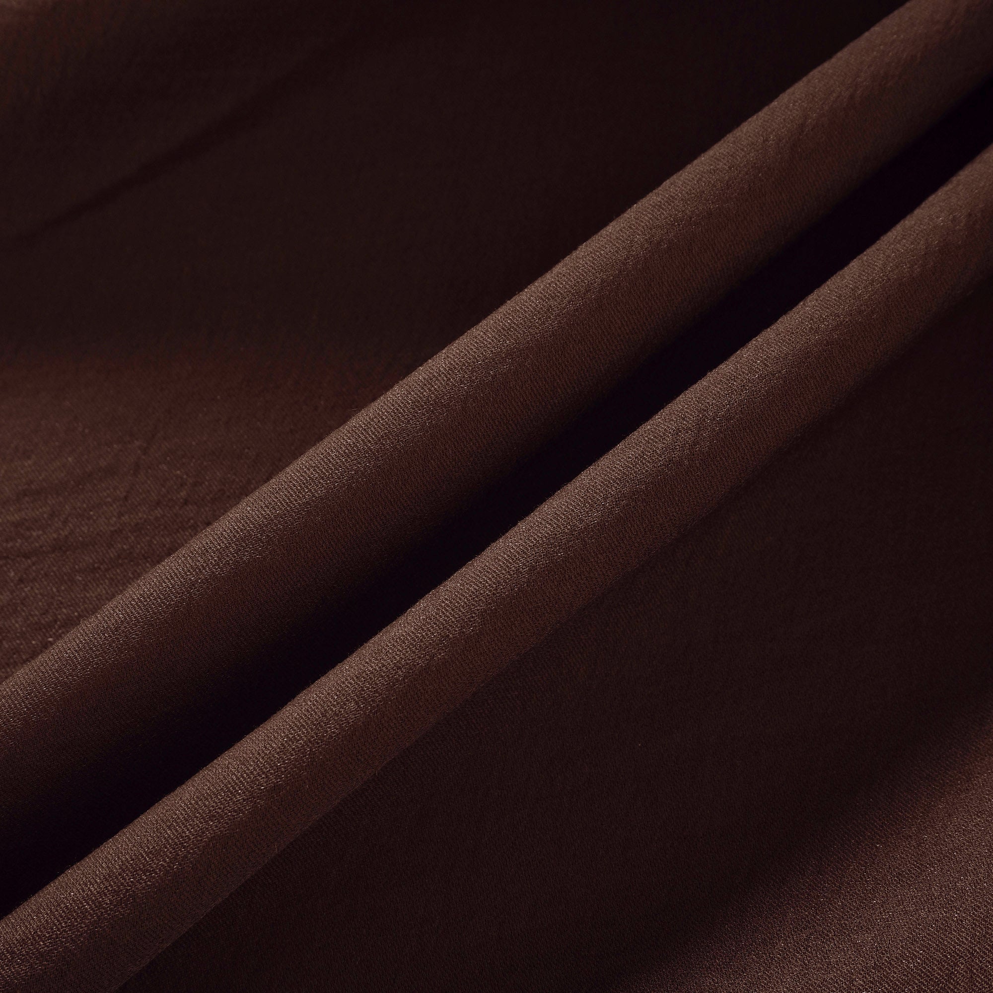 فستان أنابيل براون القصير ذو الكشكشة