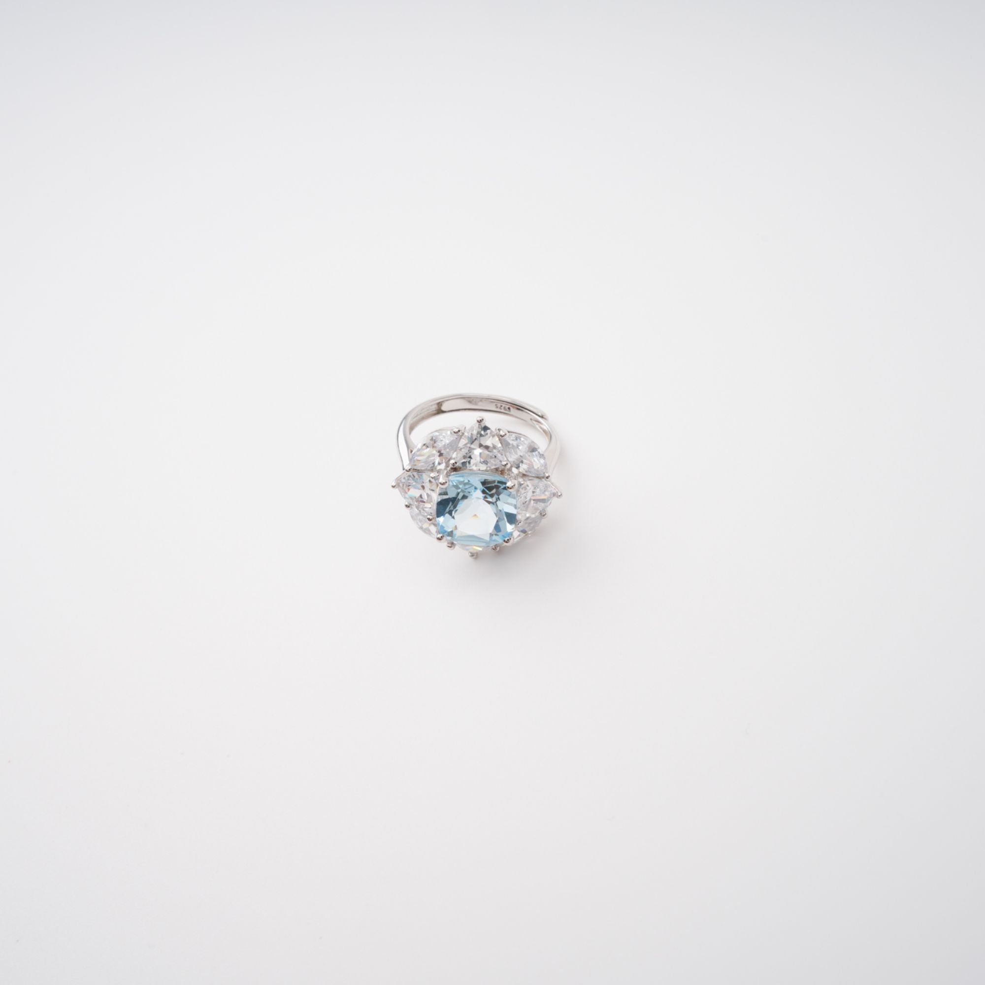Daphné Blue Sterling Silver Adjustable Gemstone Ring