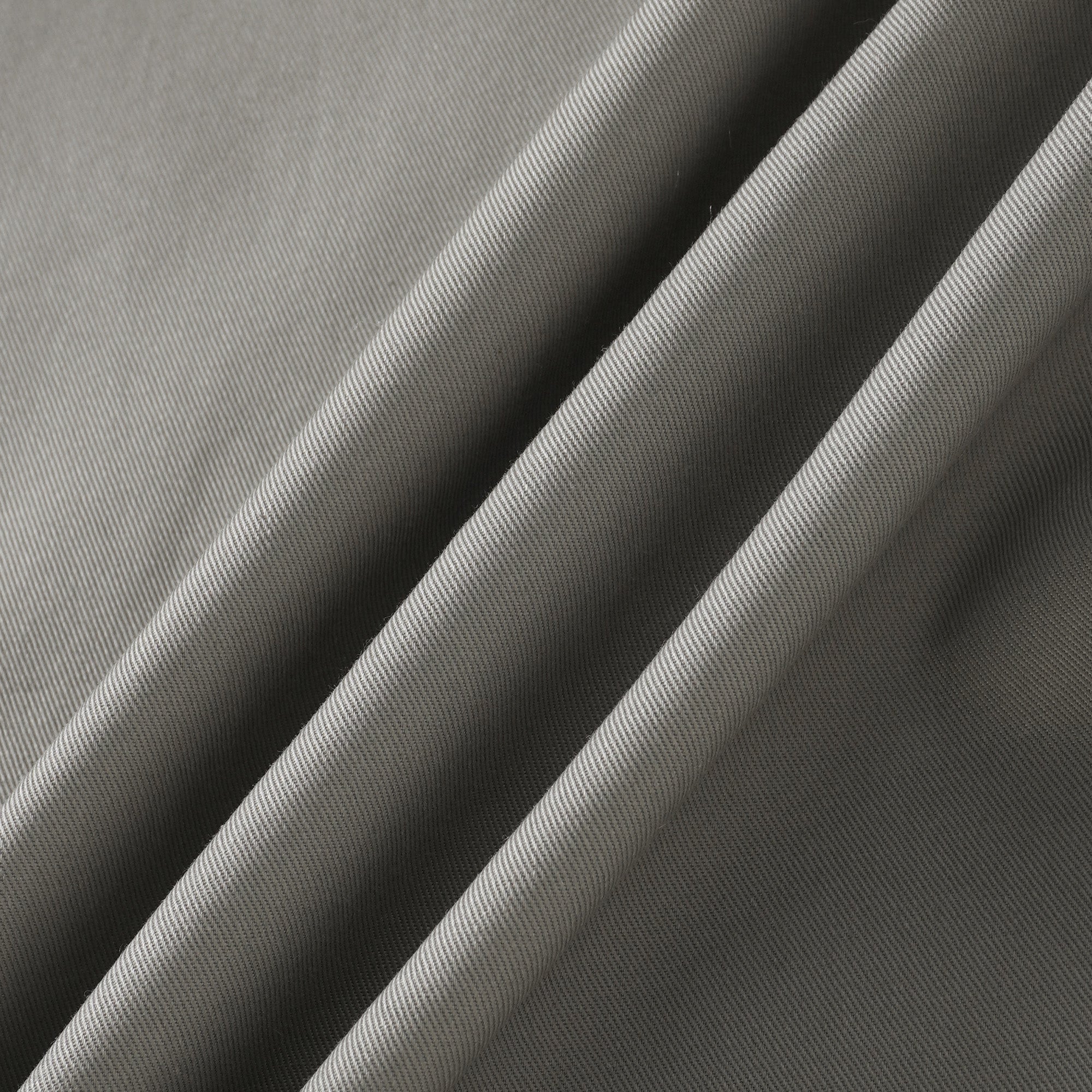 معطف ترنش مافيس جراي غير متماثل مع حزام على الخصر