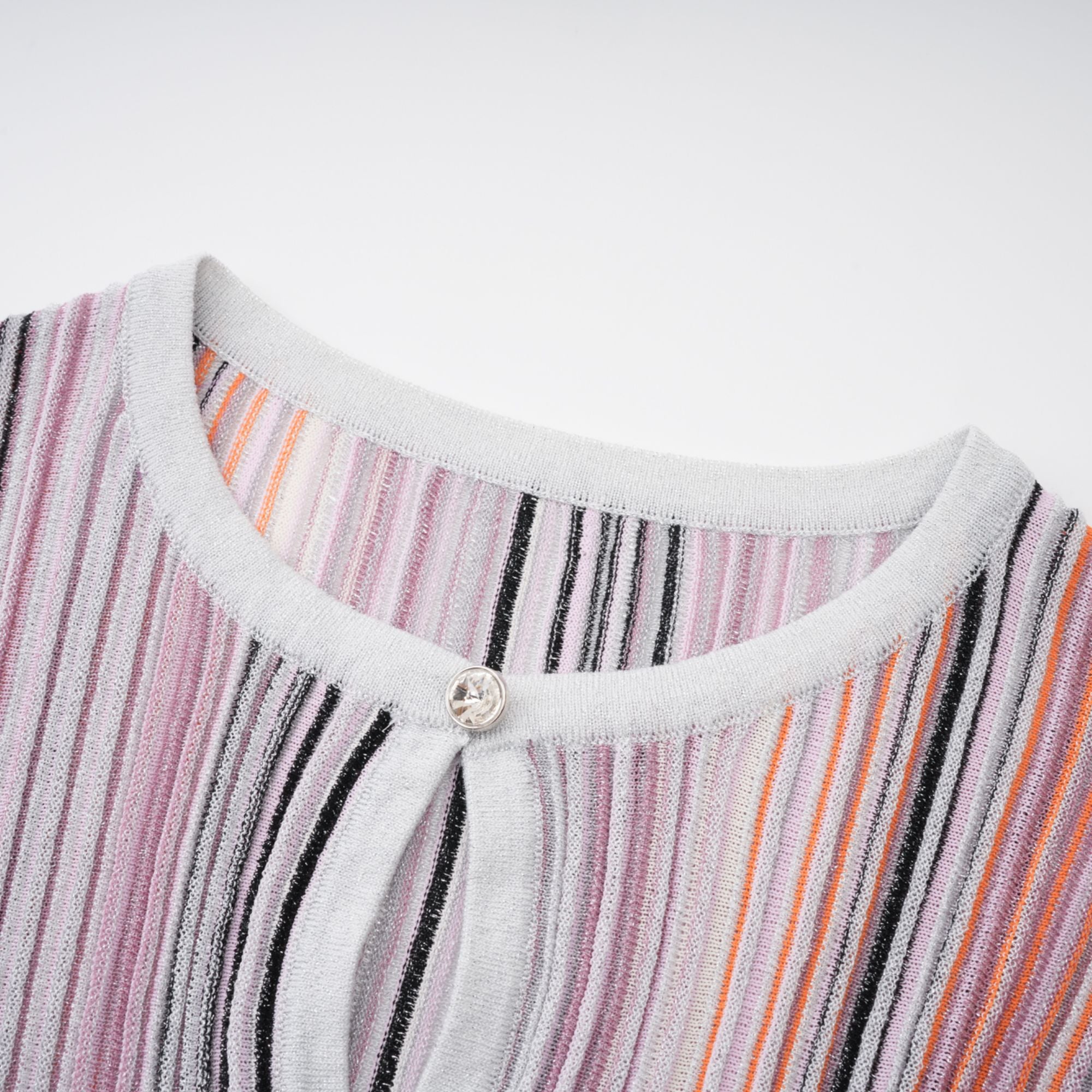 طقم أفروديت المحايد اللامع المطوي المحبوك المطابق