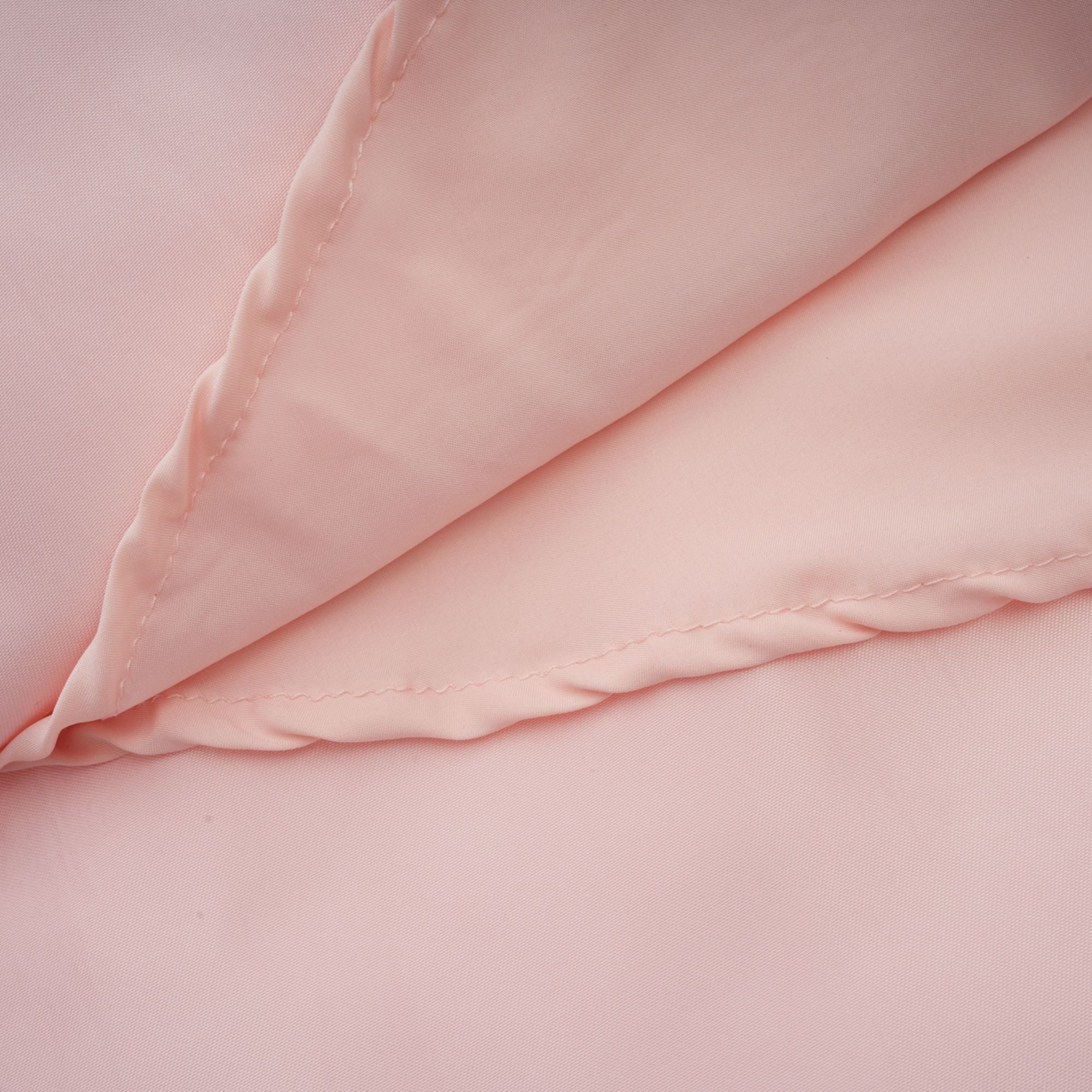 فستان ليلو قصير منتفخ بتلات ثلاثية الأبعاد