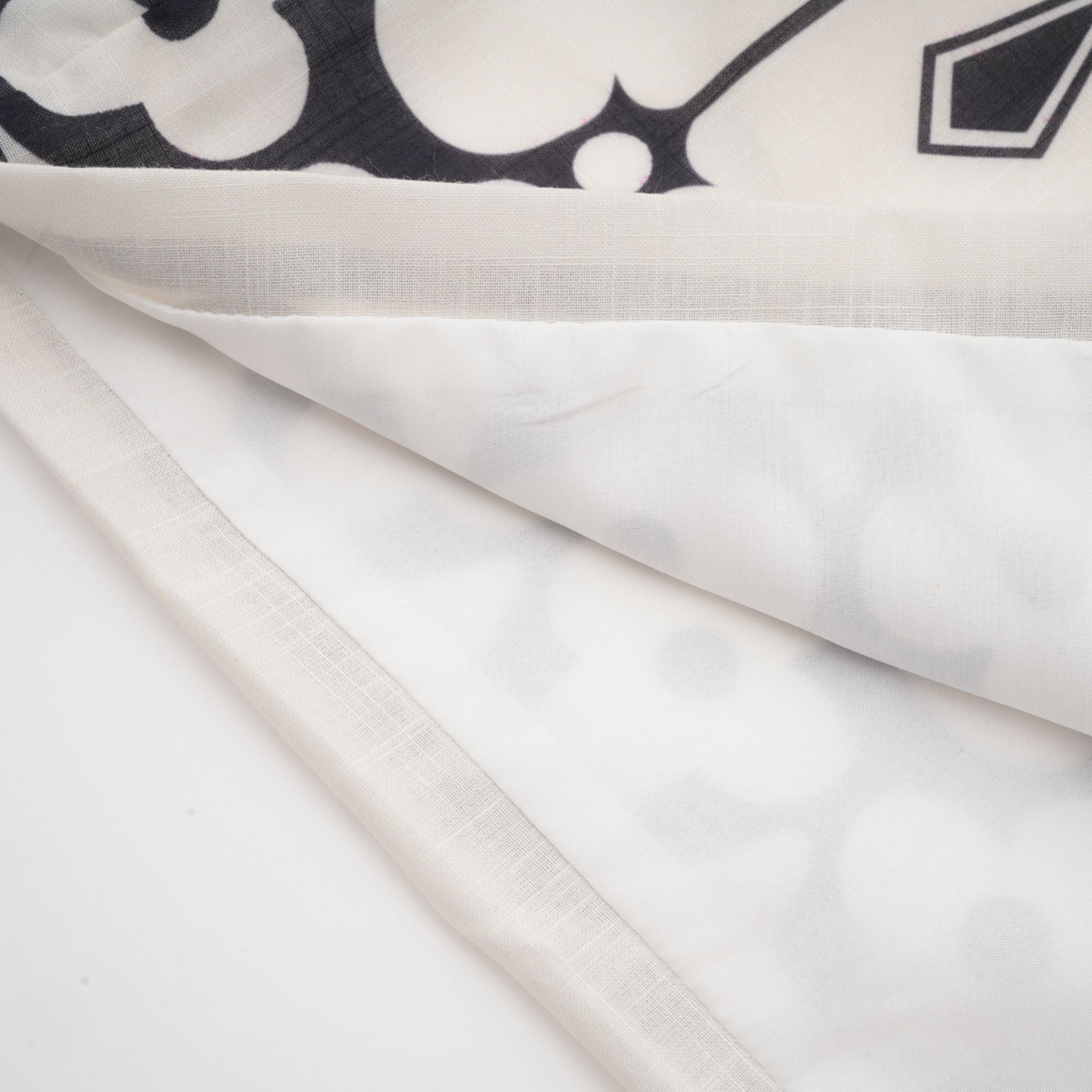 طقم قميص وشورت متطابقان بطبعة رسومية من Allie