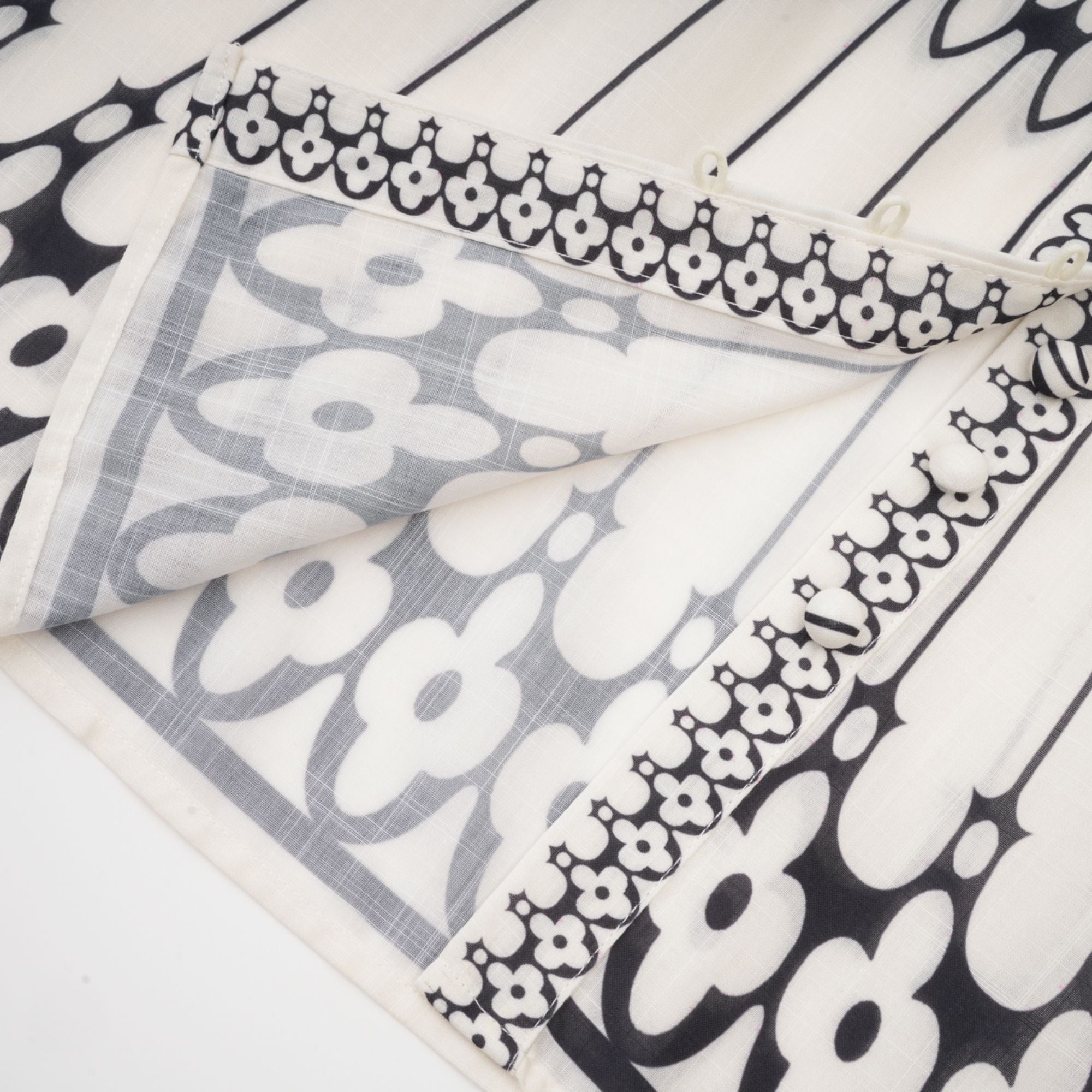 طقم قميص وشورت متطابقان بطبعة رسومية من Allie