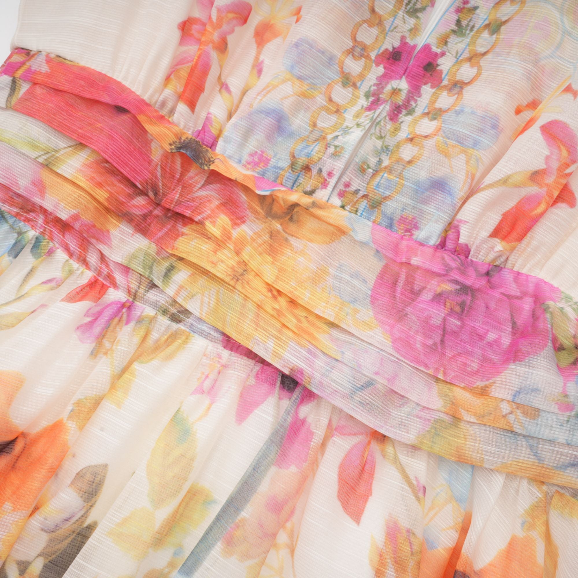 فستان قصير بطبعات الأزهار من Axelle