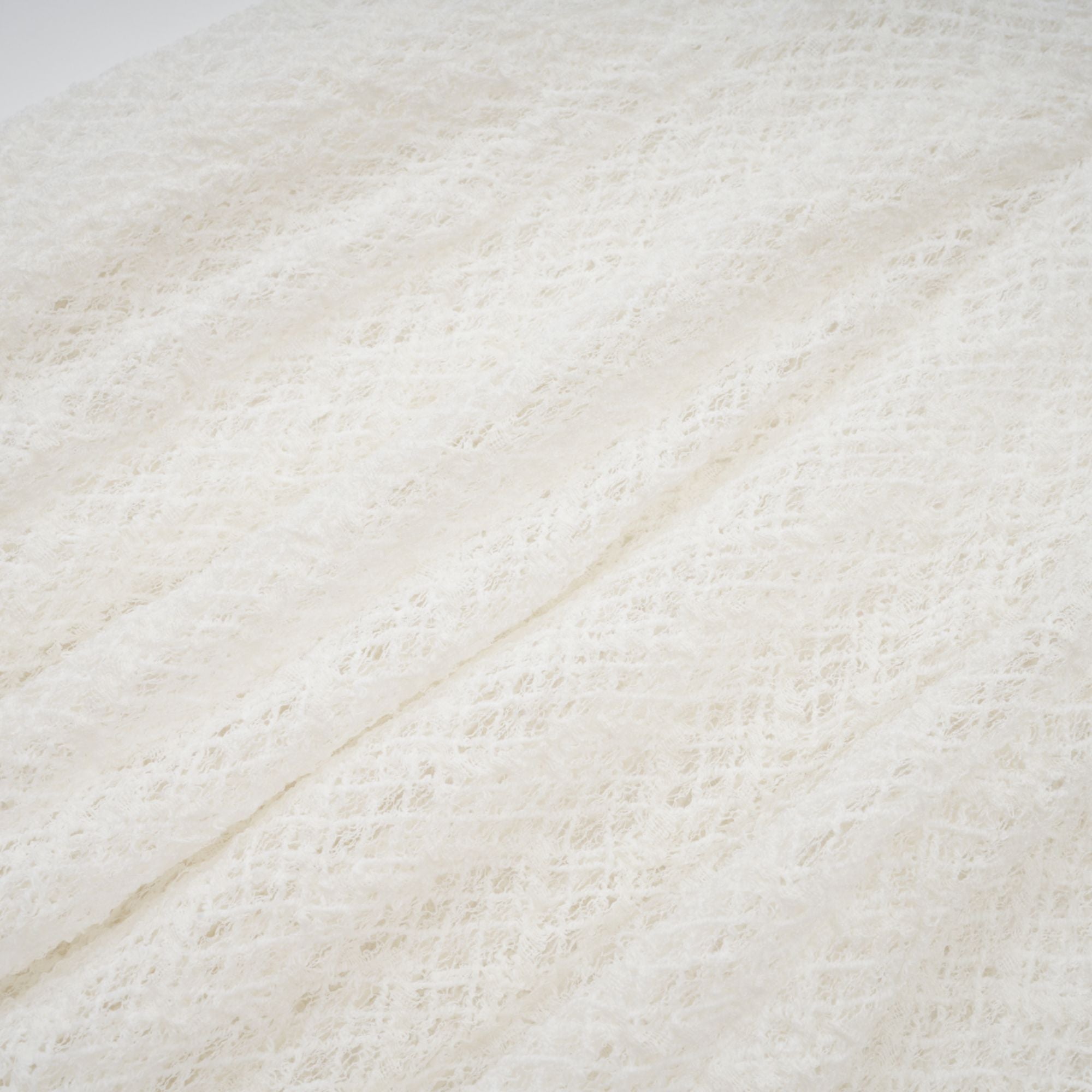 Athena wavy-pattern lace maxi dress in White