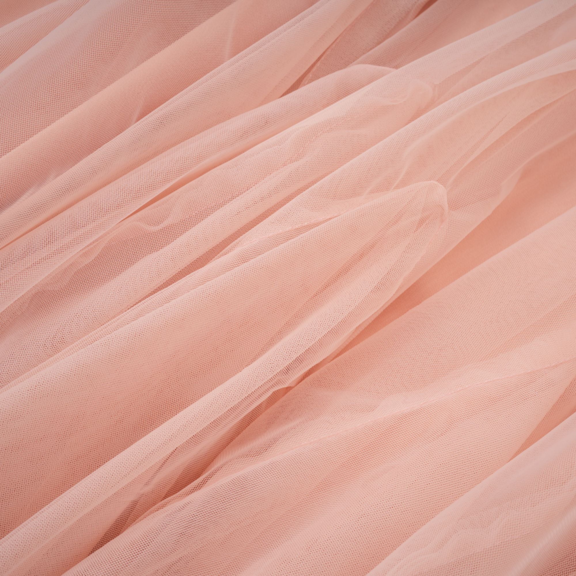 فستان ماكسي من التول والكورسيه من الدانتيل باللون الوردي من أولريك