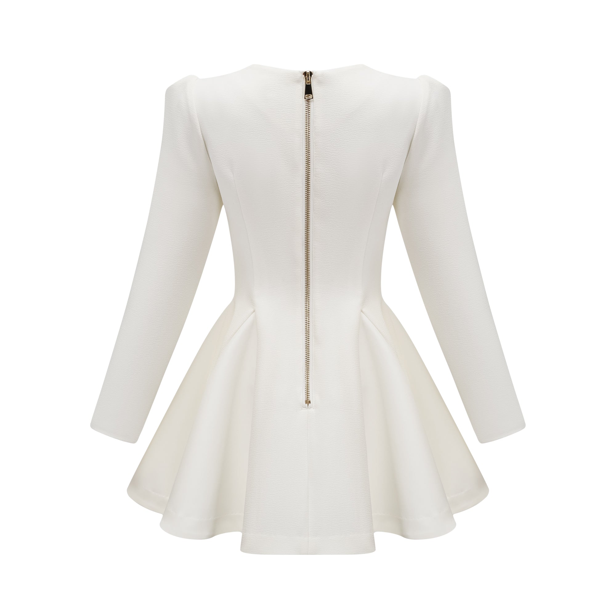 فستان إليز ذو حافة مطوية مع سترة باللون الأبيض