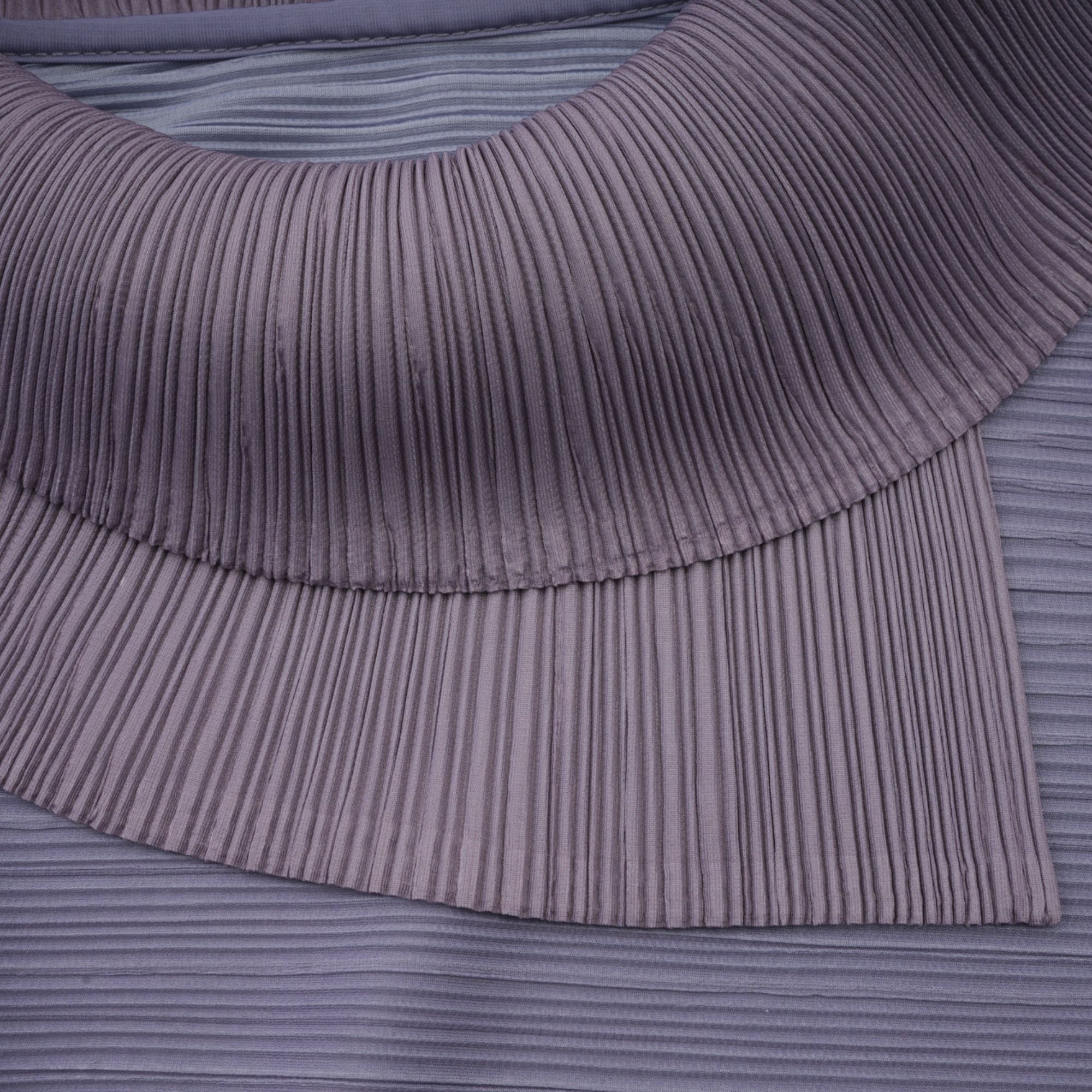 طقم بلوزة وبنطلون متناسقان من Agathe باللون الأرجواني المتدرج