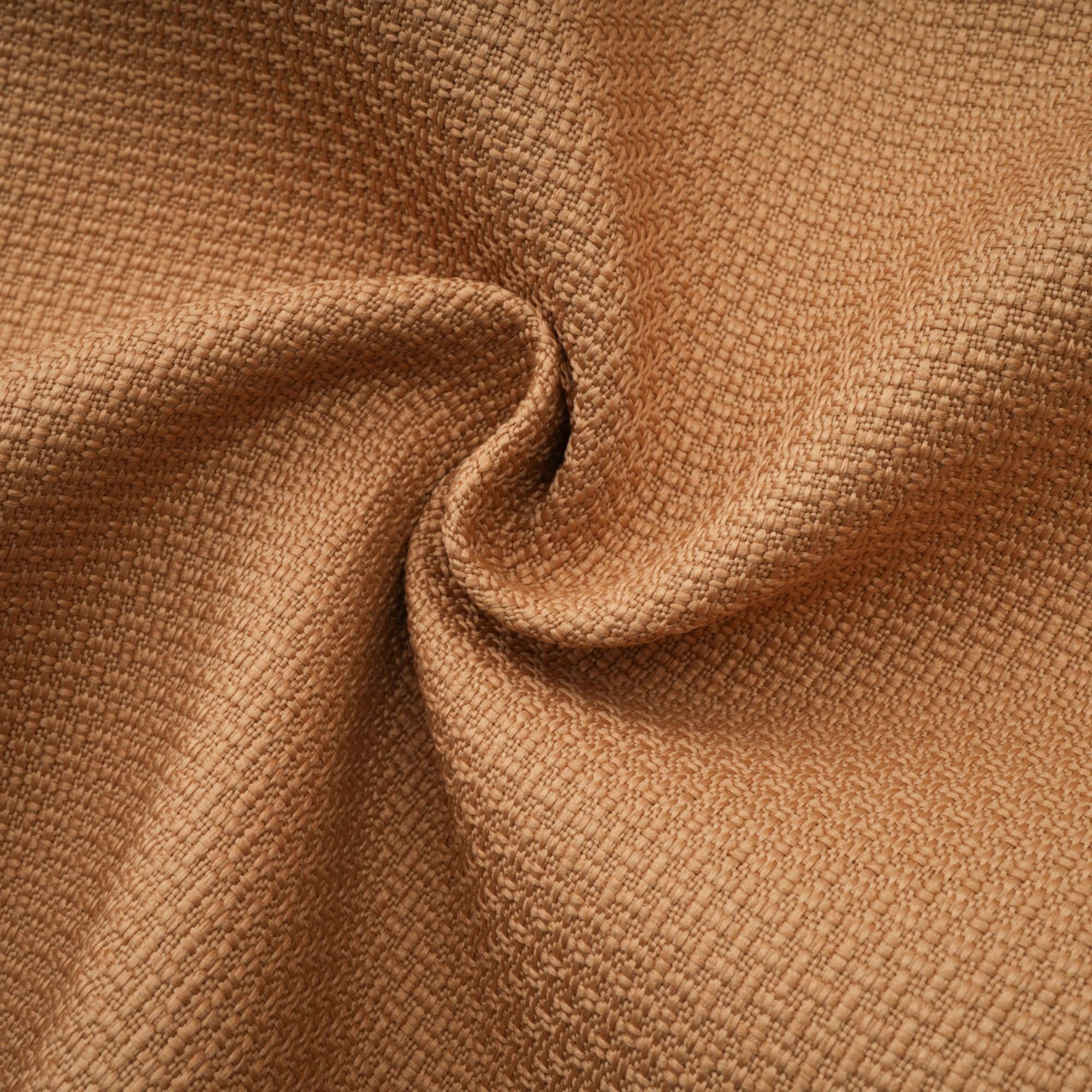 فستان أورور القصير من الدانتيل بفتحة على شكل ببلوم