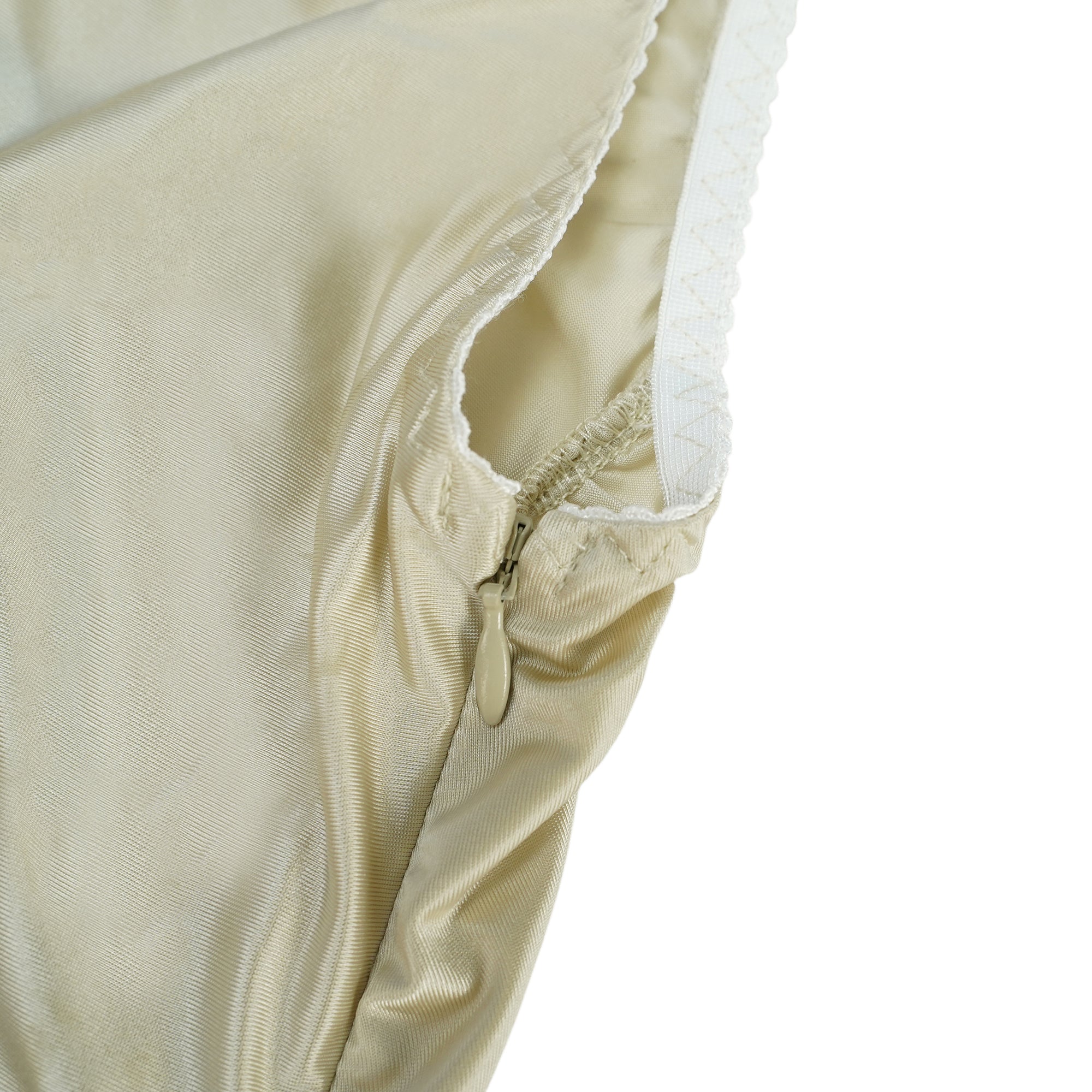 Cecilia – Gerafftes Maxikleid „Miss Sea Ammonite“ in Neutral