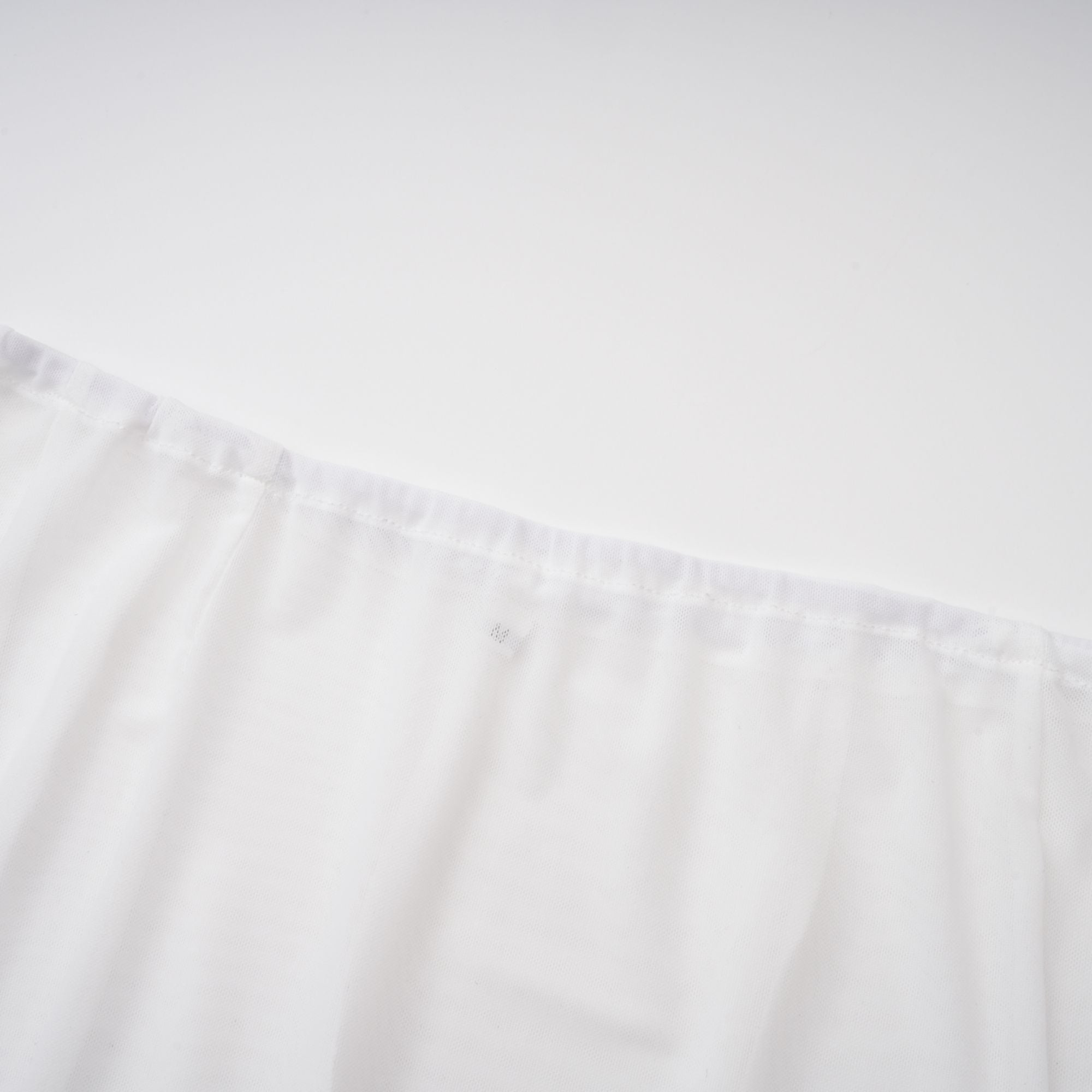 طقم جاكيت وتنورة بتصميم برميل أسود من إينورا