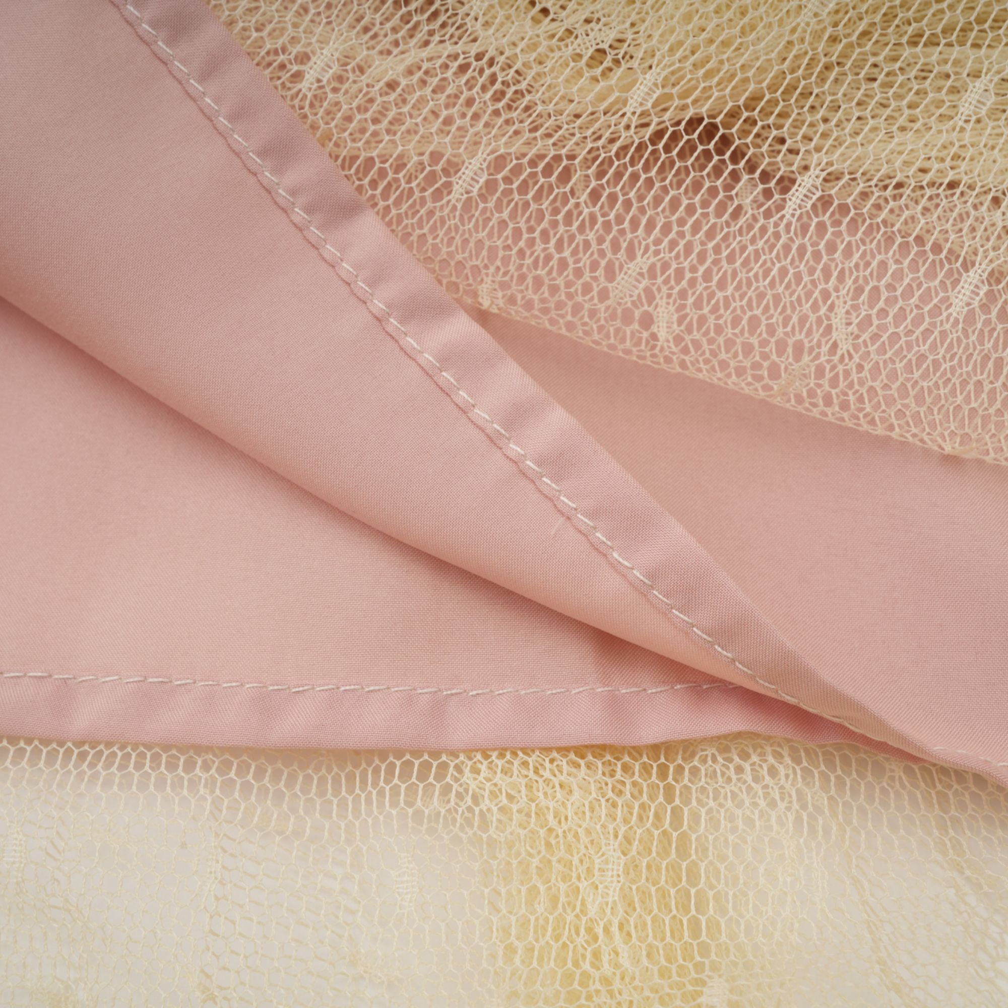 Céleste – Midikleid aus Tüll mit floraler Spitzeneinlage in Neutraltönen