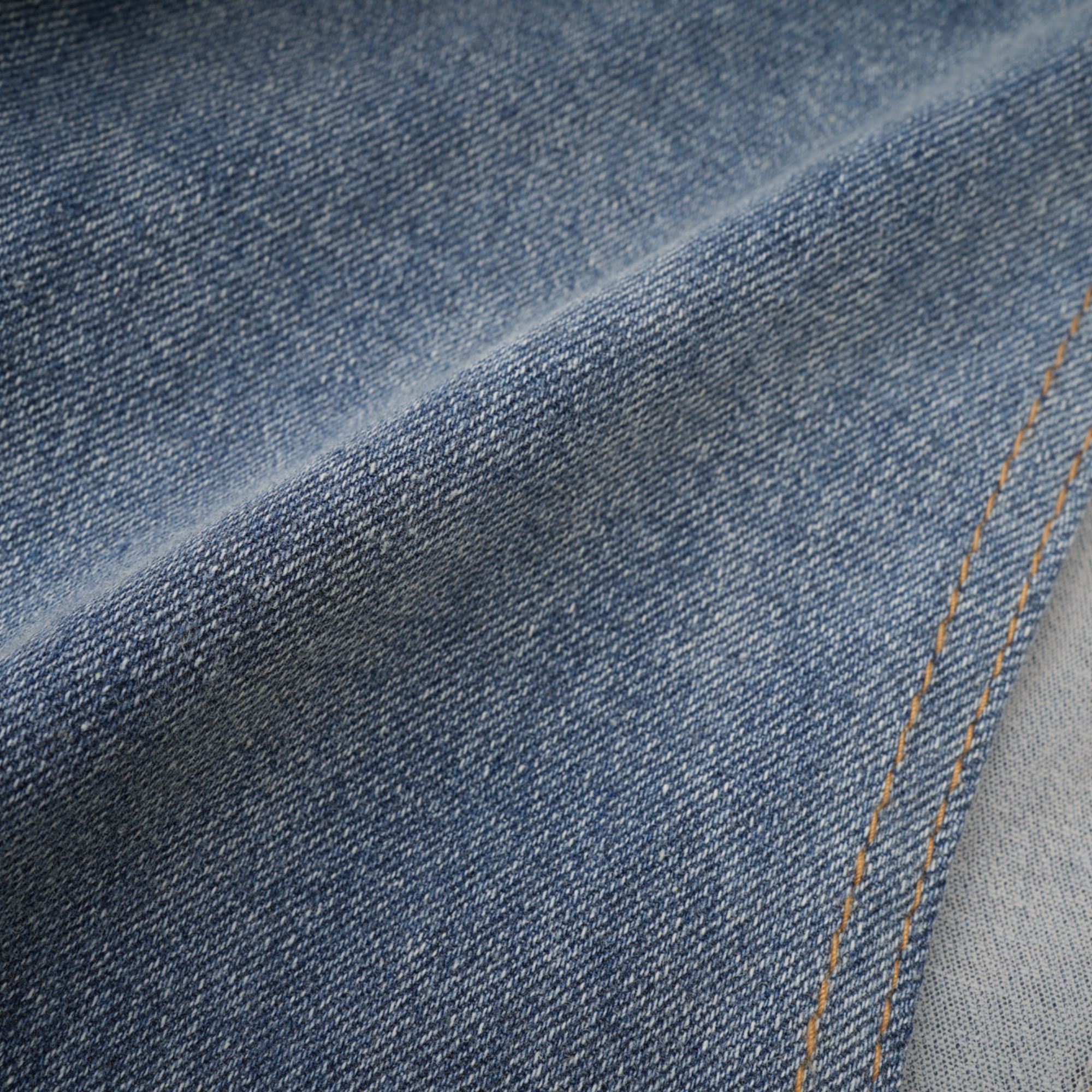 بنطلون جينز Aélis بأجزاء شفافة