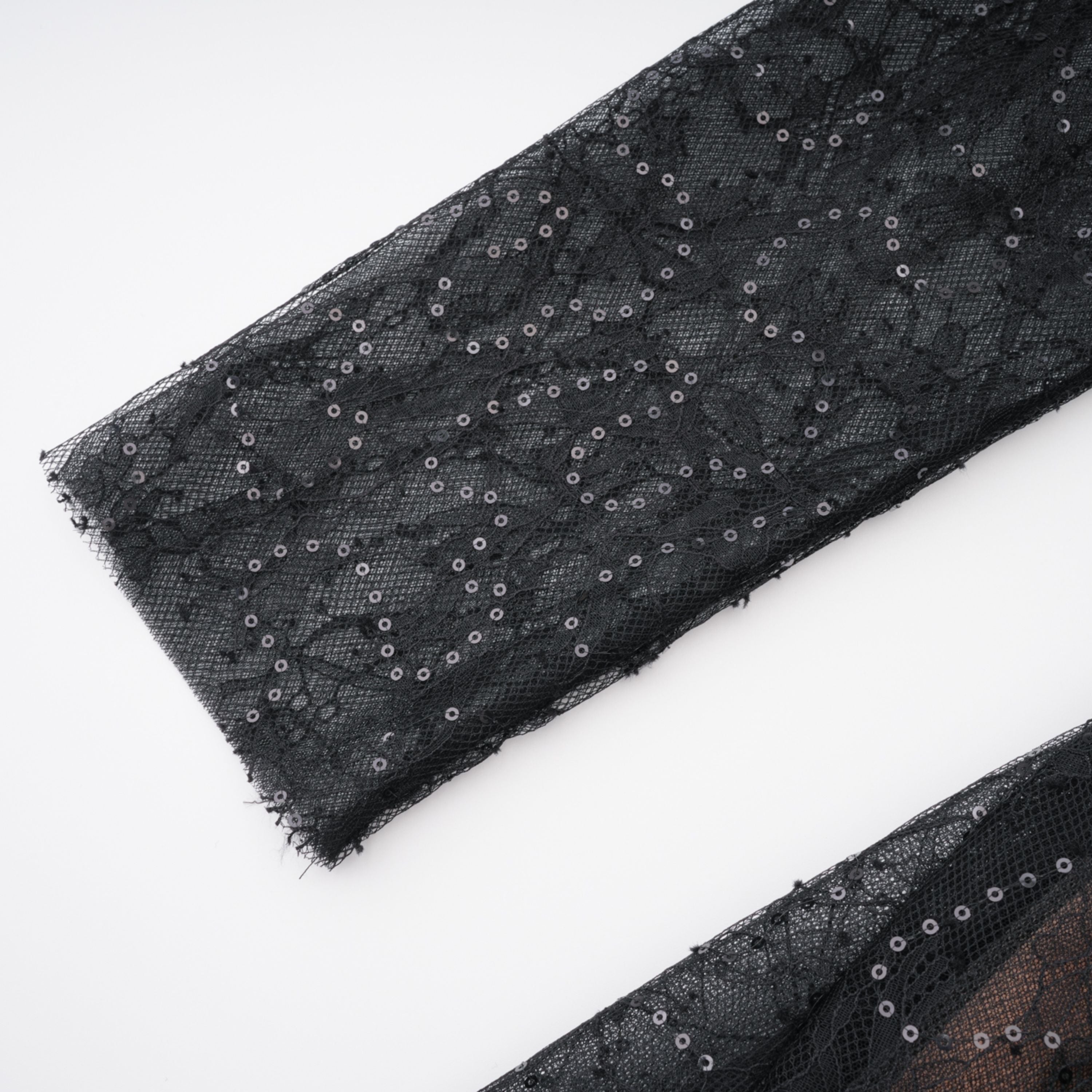 Mirabella Schwarzes Minikleid mit Pailletten und floraler Spitze