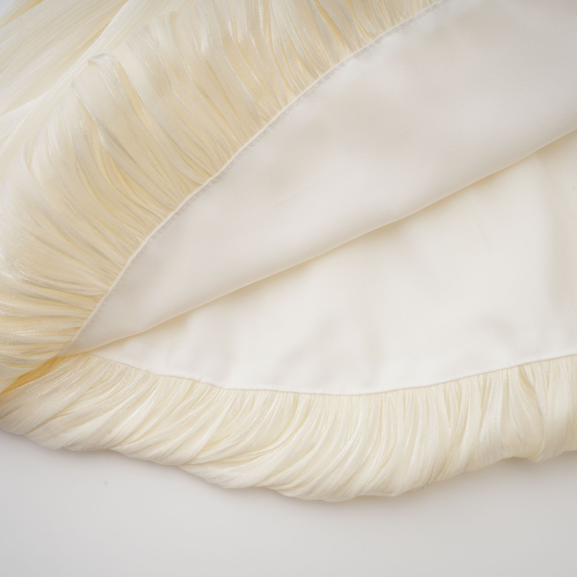 Cyrielle Pleated Mini Dress with Ribbon Design Accent