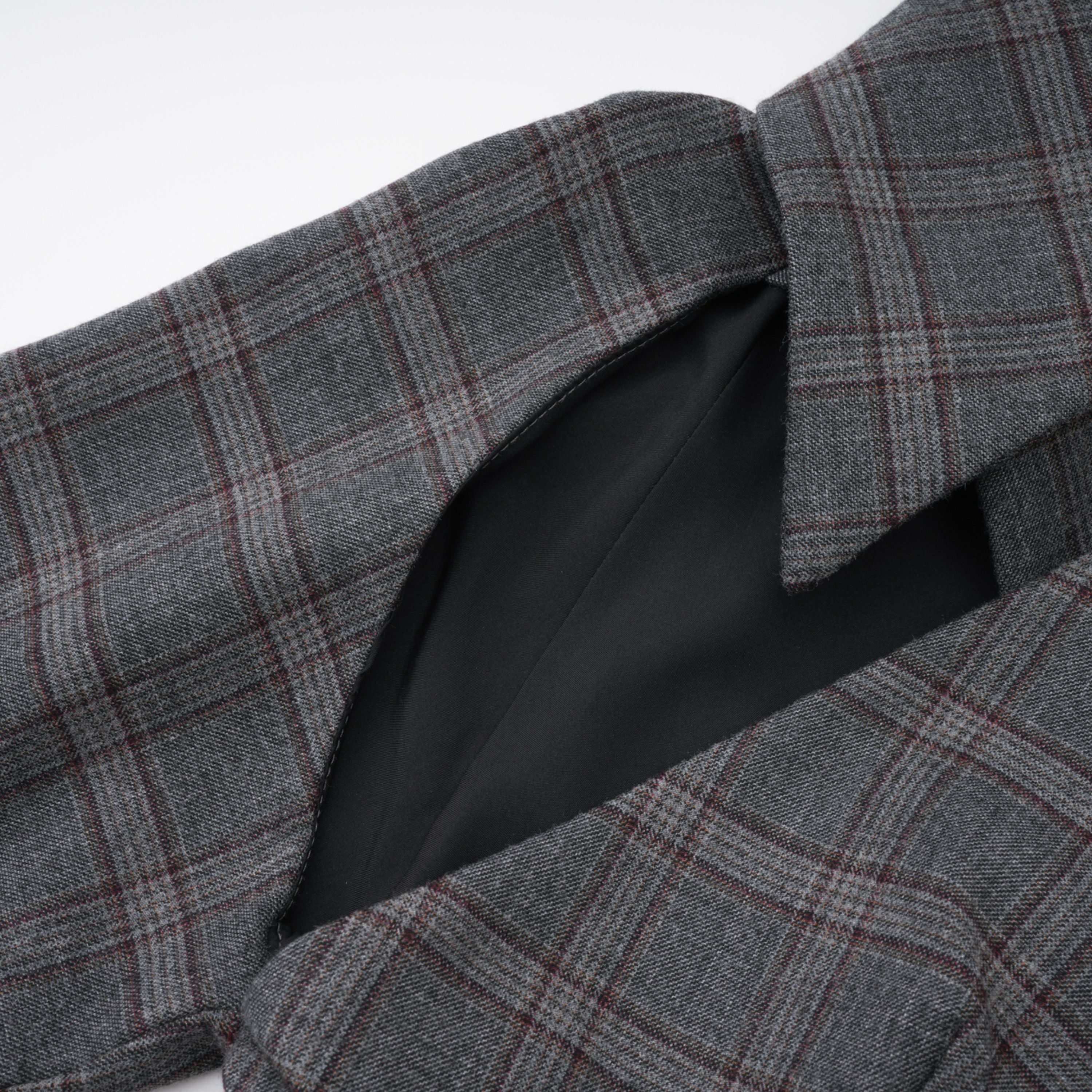 Serena Grey Cut Out Karierter Blazer & Rock Set