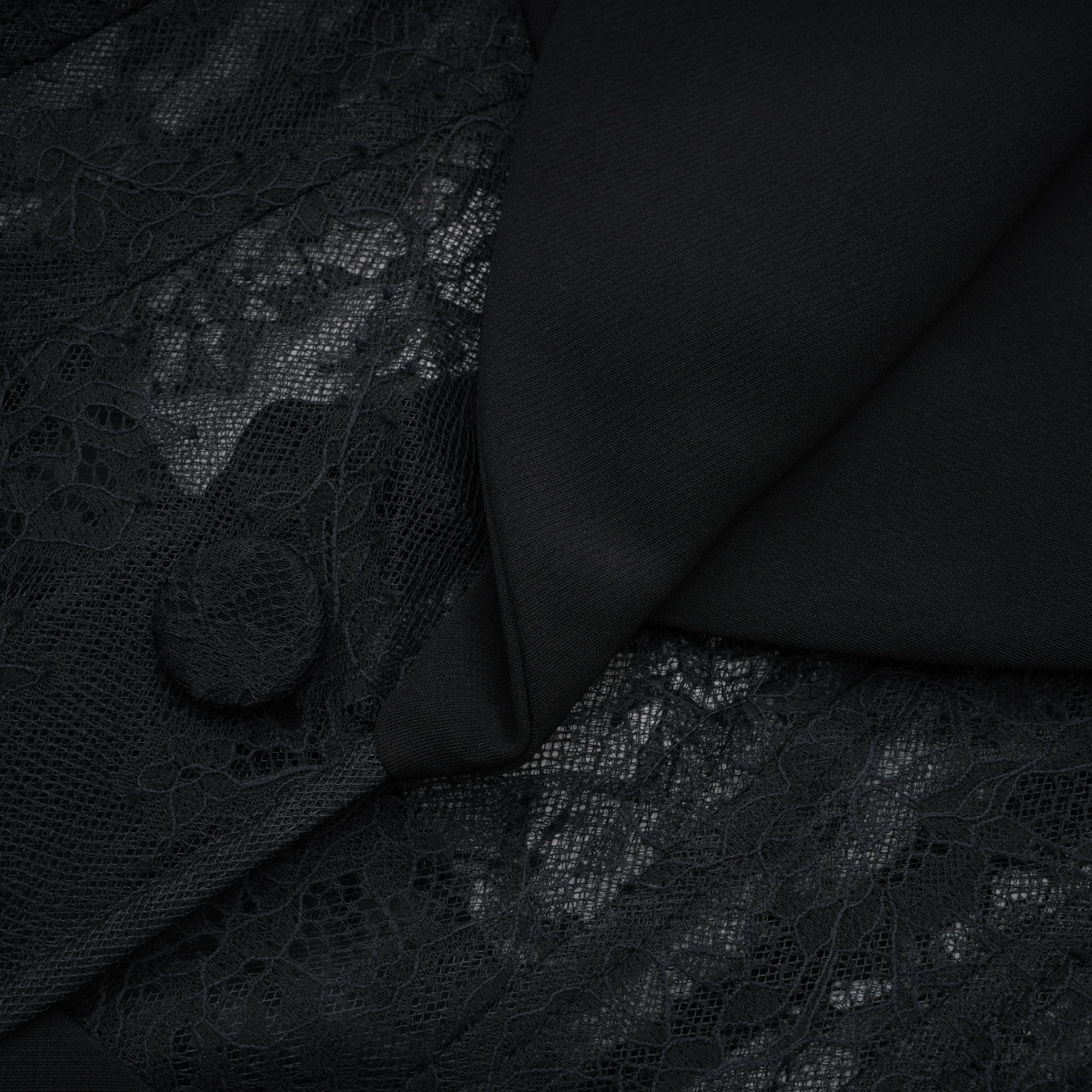 Verena Schwarzer Blazer mit floralem Spitzenbesatz