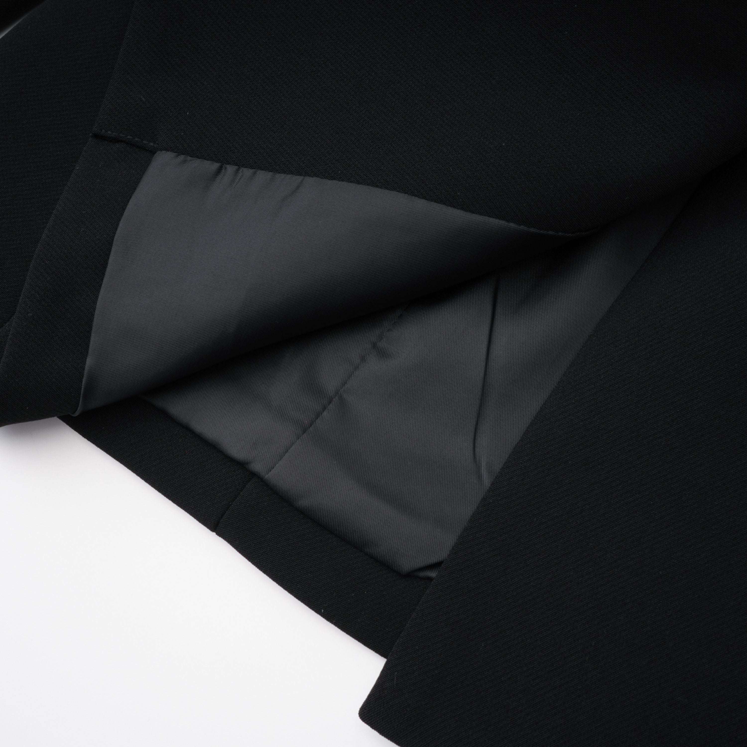 Verena Schwarzer Blazer mit floralem Spitzenbesatz