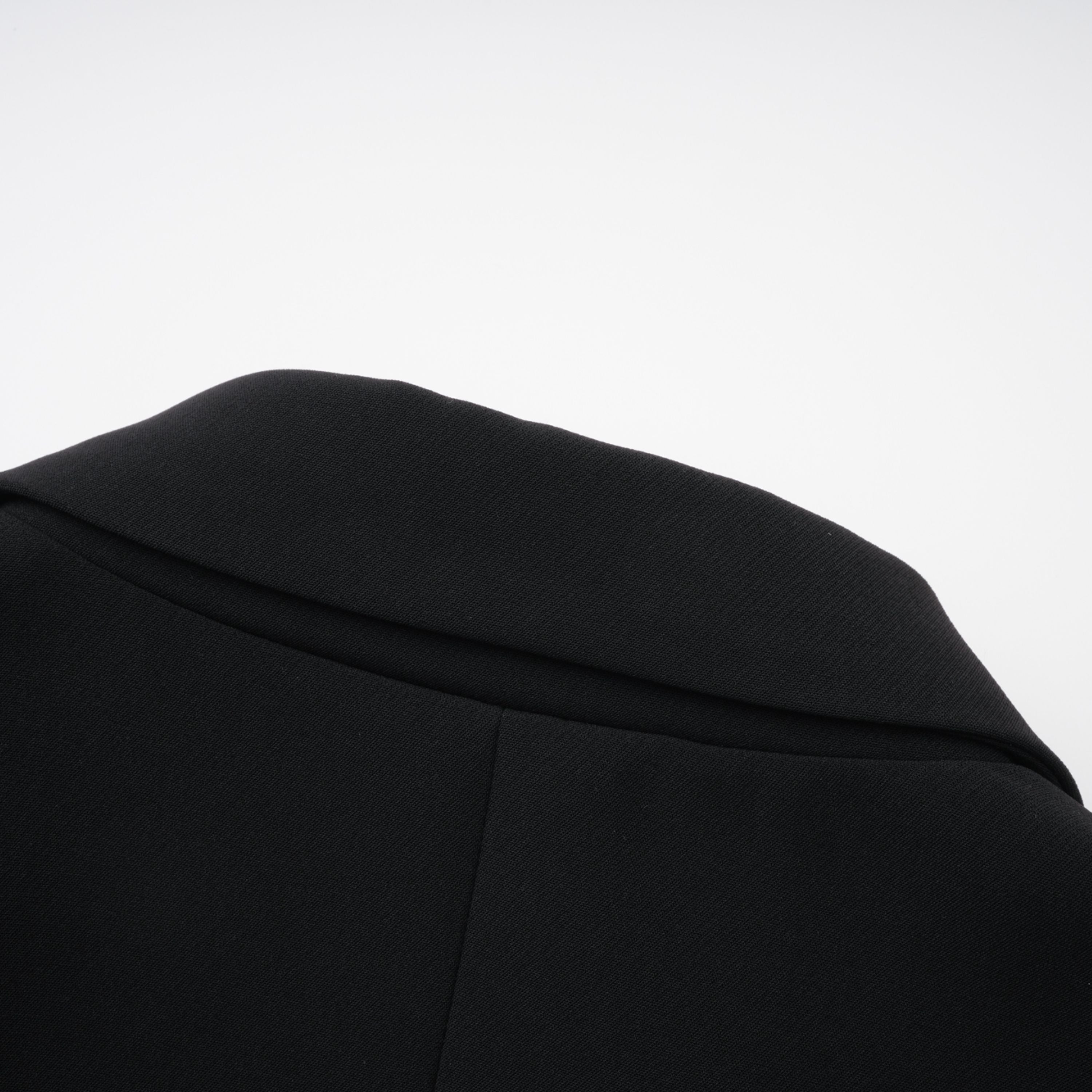 Verena Schwarzer Blazer mit floralem Spitzenbesatz