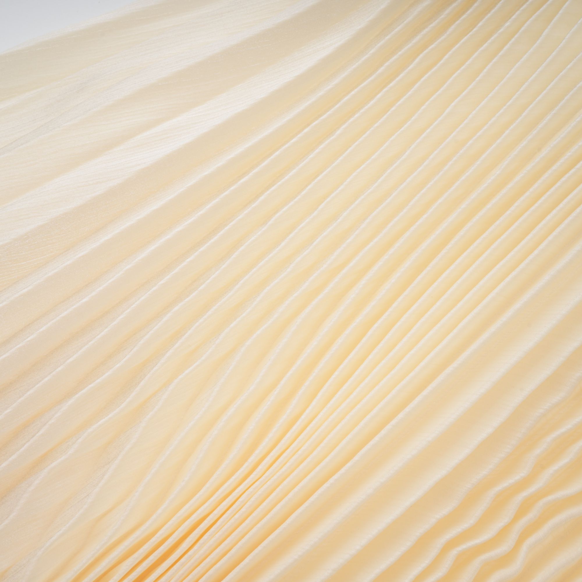 فستان ماكسي روكسان أصفر بتصميم مزين بتجعيدات وخصر مشدود