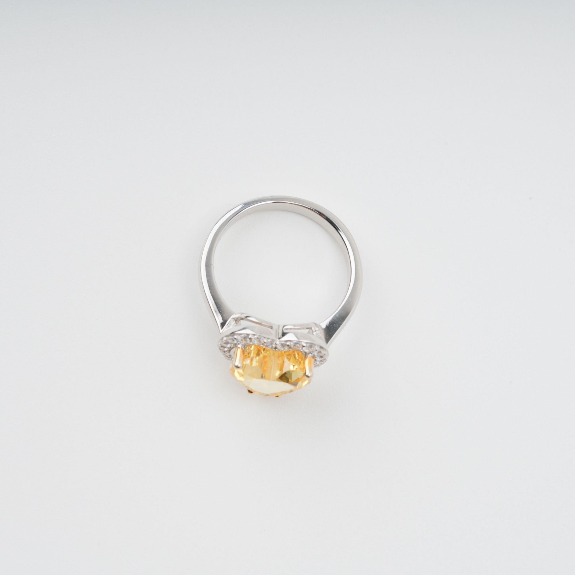 Éphémère Yellow Heart Cut Gemstone Sterling Silver Ring