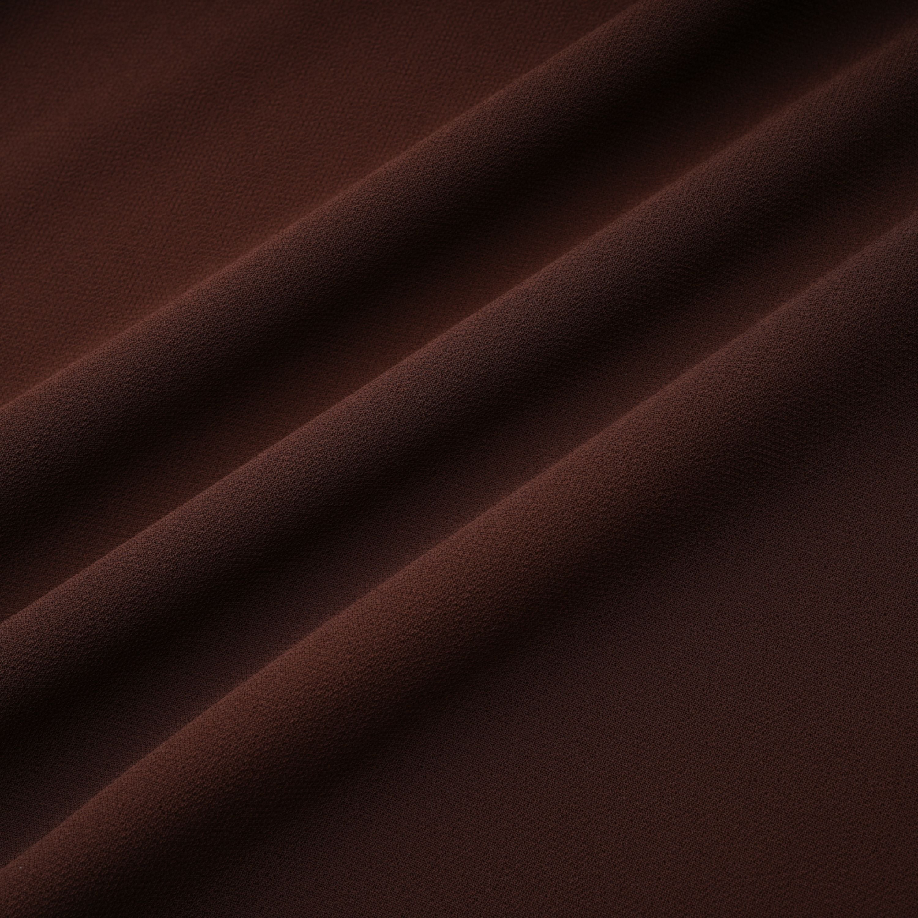 فستان طويل غير متماثل مزين بالترتر من جيادا براون