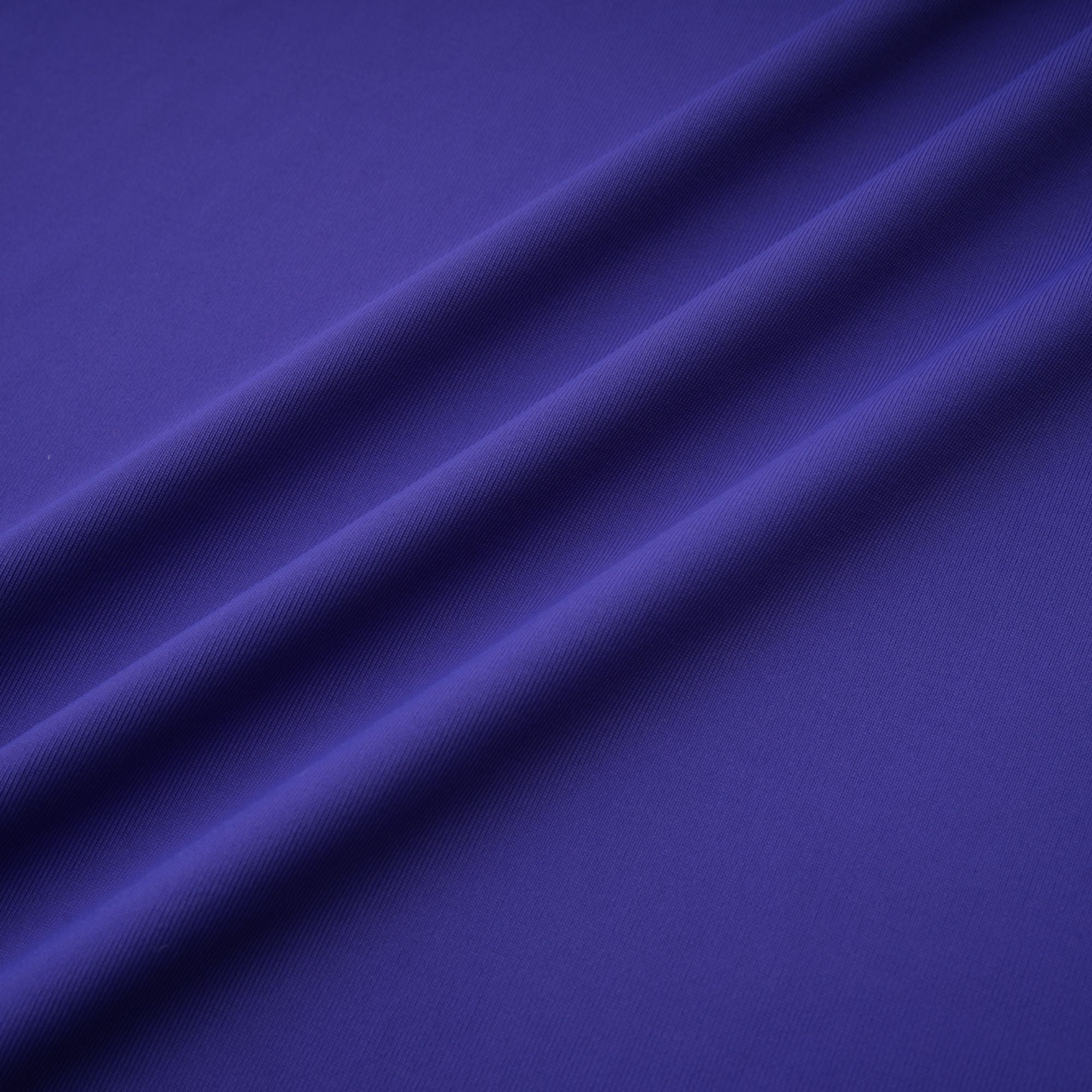 Éva Blaues, drapiertes, gerafftes Maxikleid