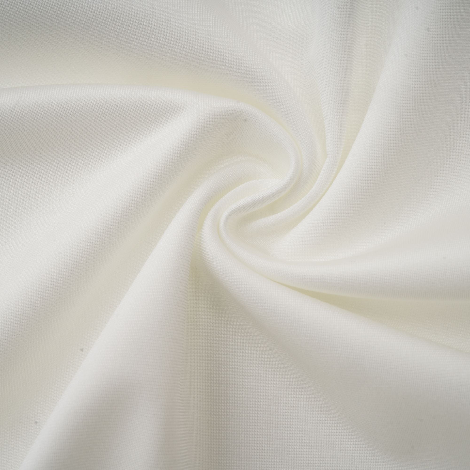 فستان مايفا القصير المزين بالزهور الصناعية باللون الأبيض