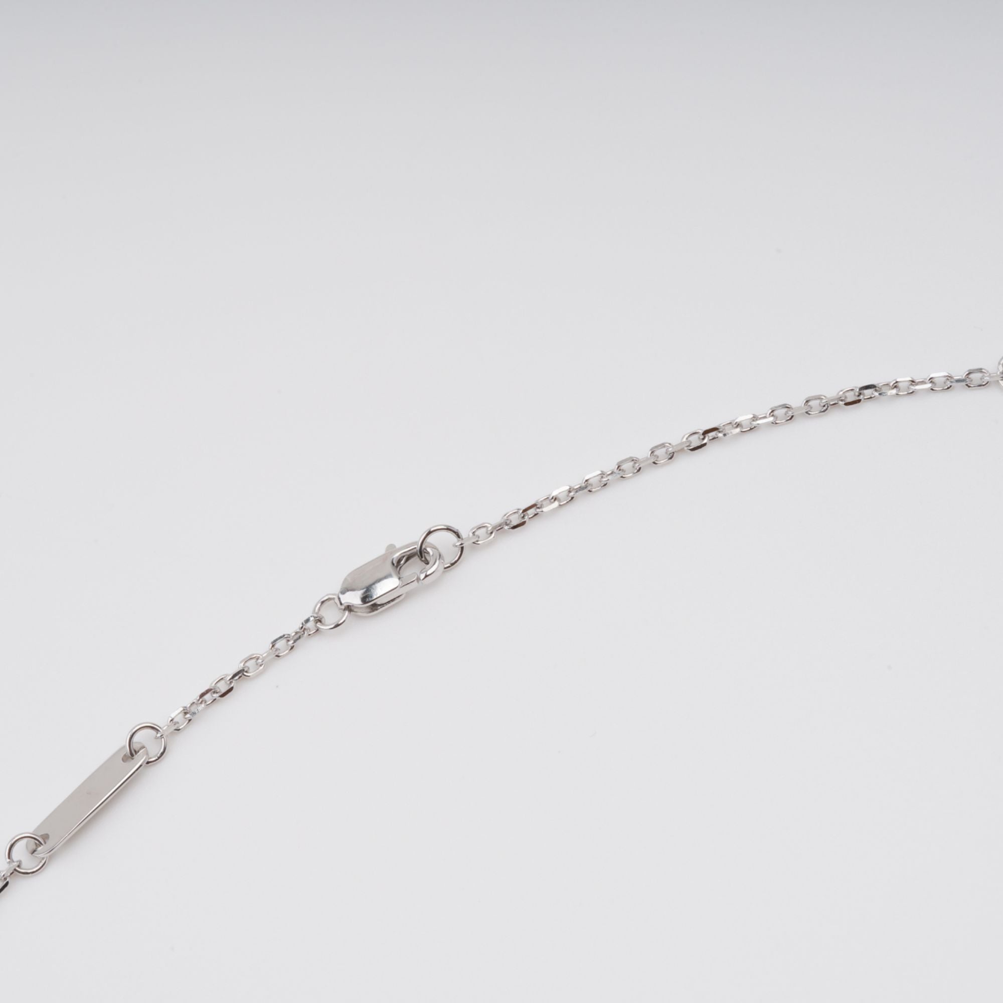 Aava Halskette aus Sterlingsilber mit gelbem, quadratisch geschliffenem Edelstein