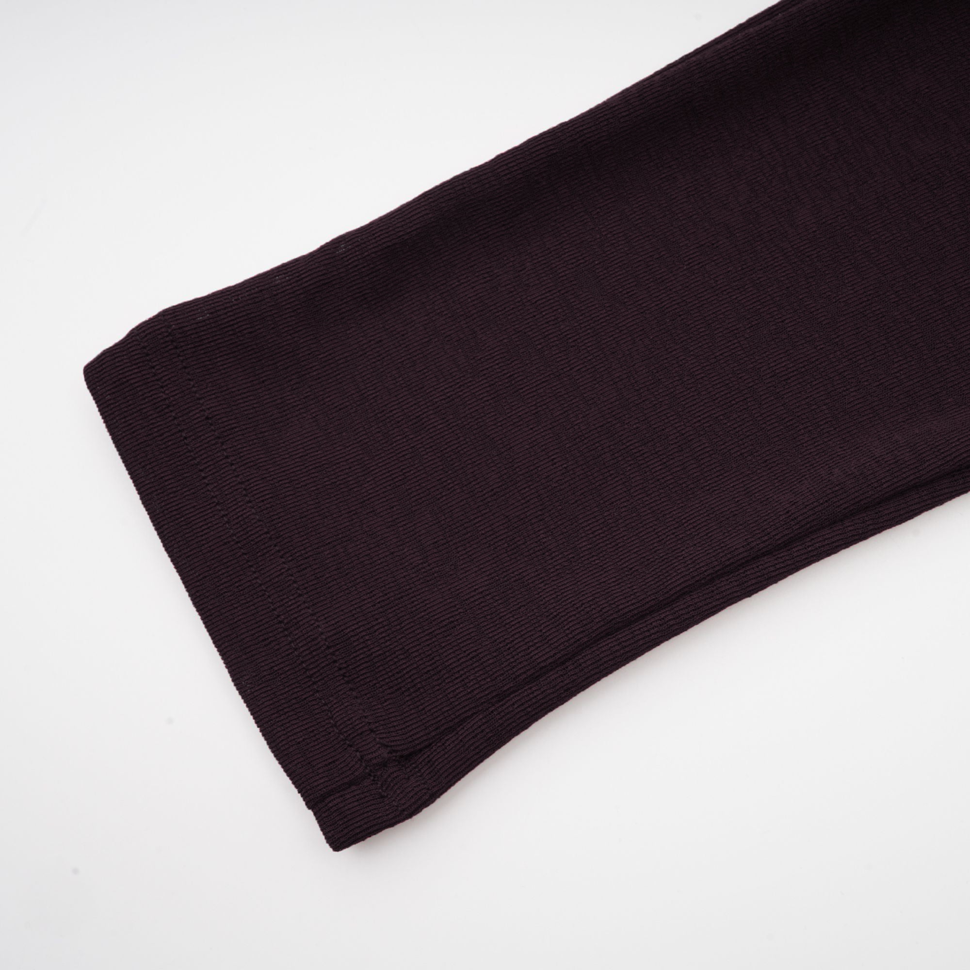 Camille – Rotes, gerüschtes Midikleid mit Klappendesign