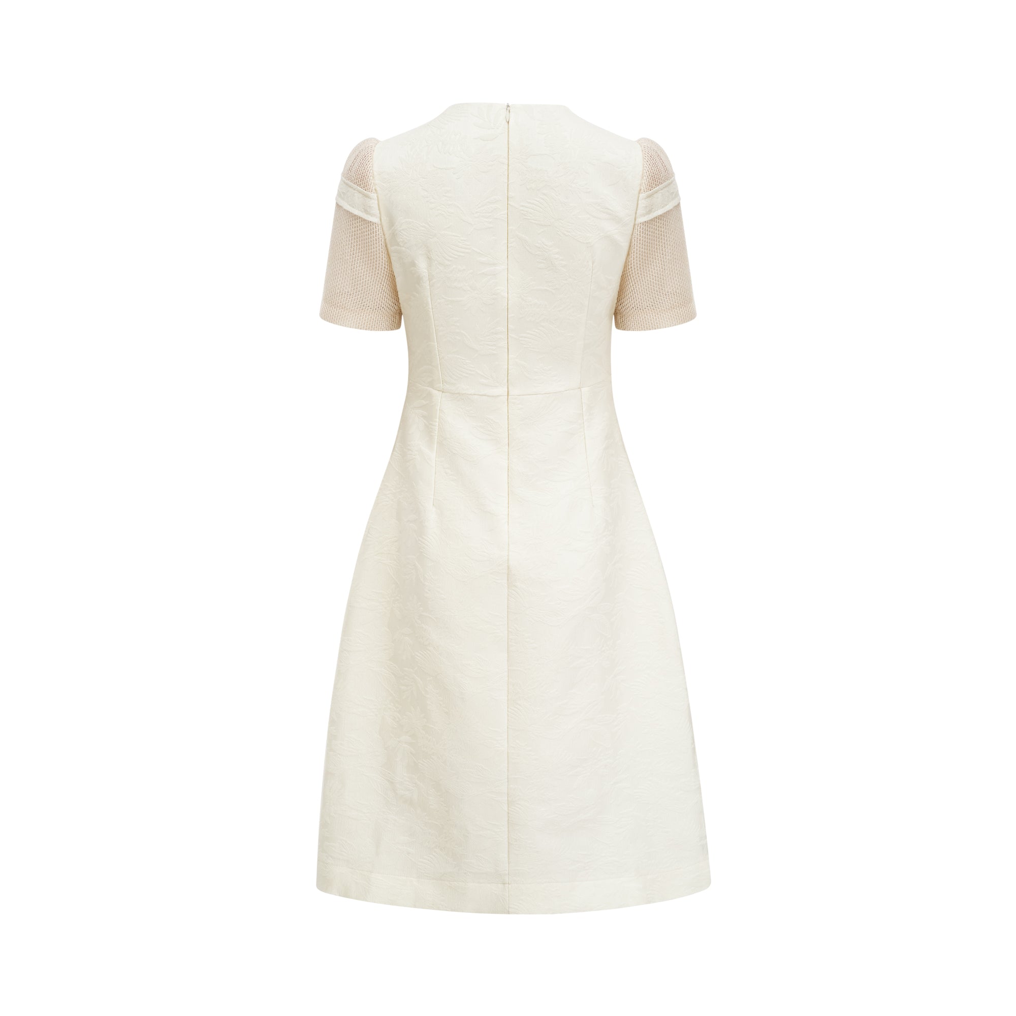 فستان ديان متوسط الطول مفتوح من الأمام ومطرز بالورود