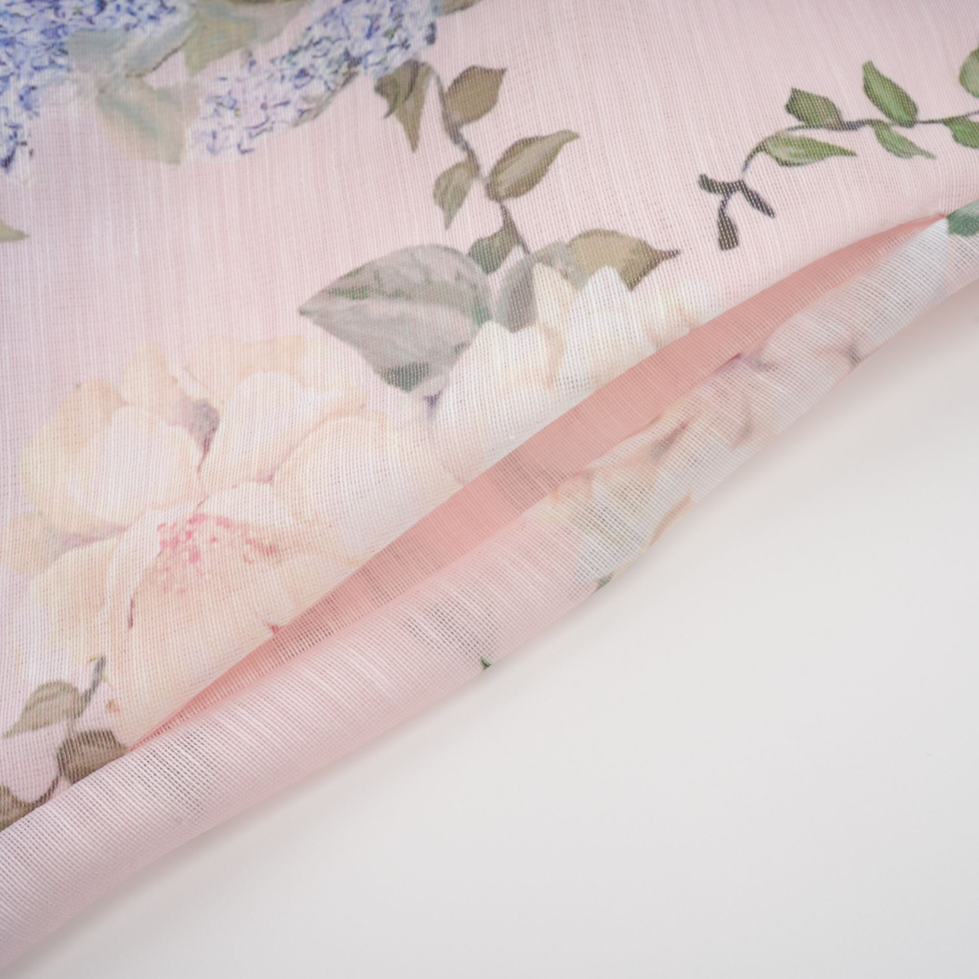 فستان فابيان قصير بطبعة زهور باللون الوردي الفاتح