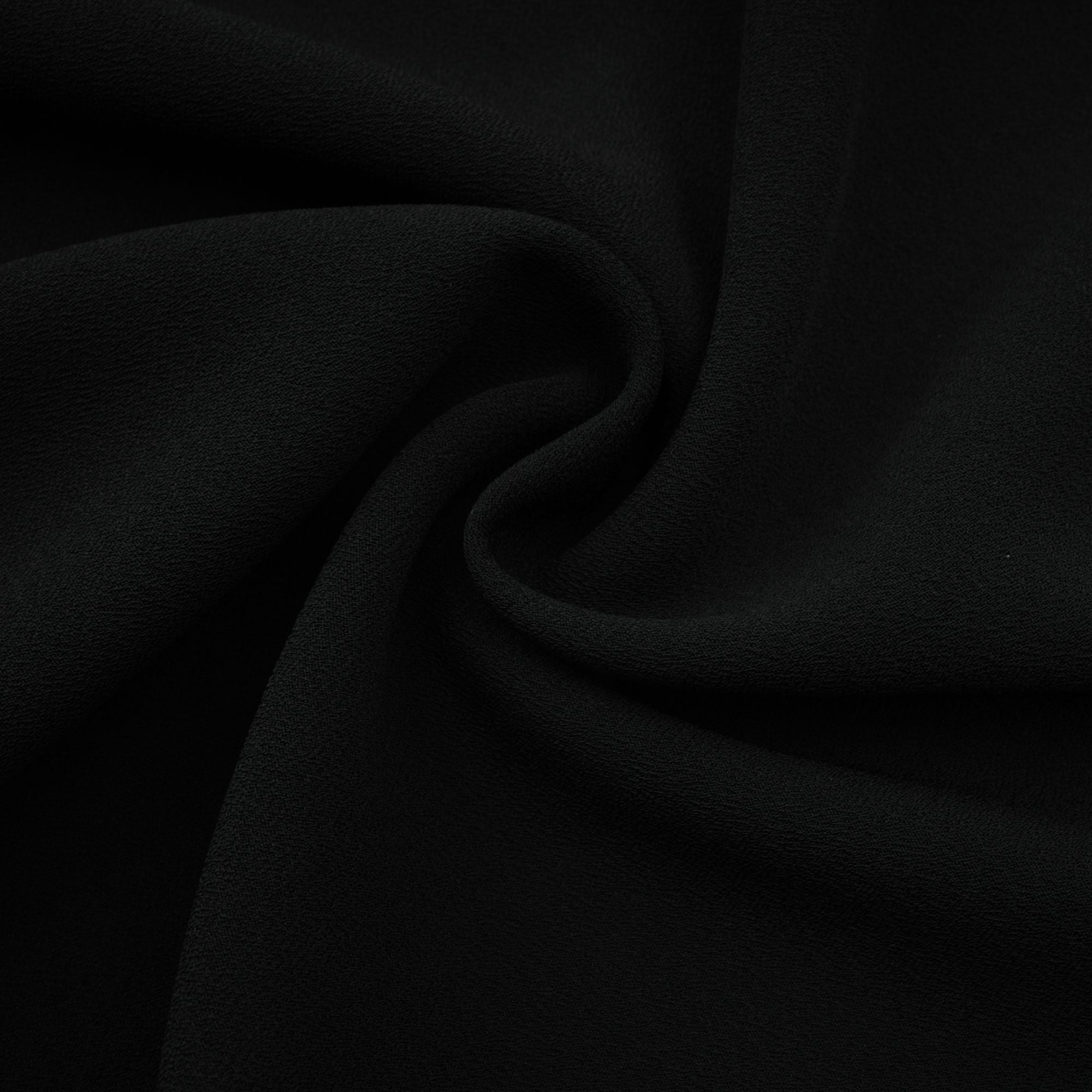 طقم سوزان من السترة السوداء المطوية والبنطلون المتطابق