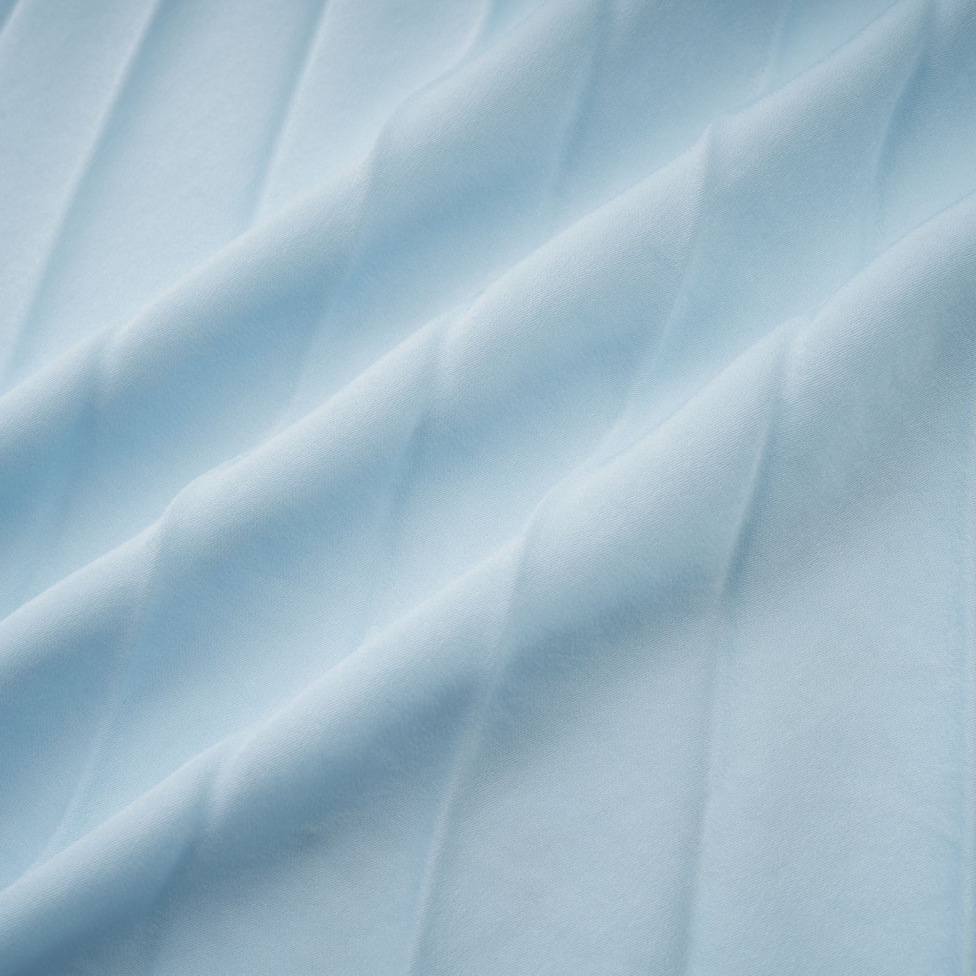 فستان ماكسي أندريا بلو مطوي مع تفاصيل مقصوصة